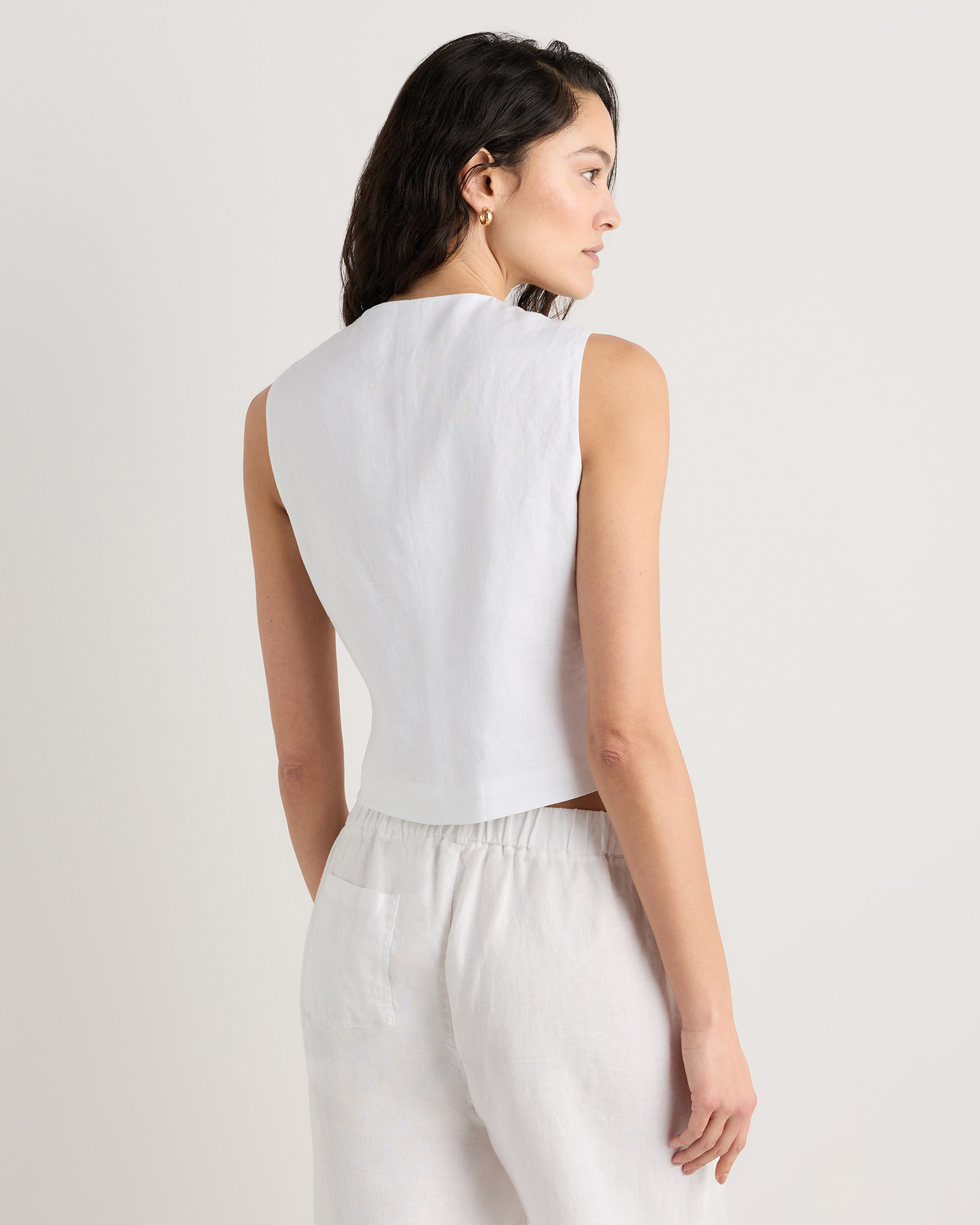 100% European Linen Vest — Image 36