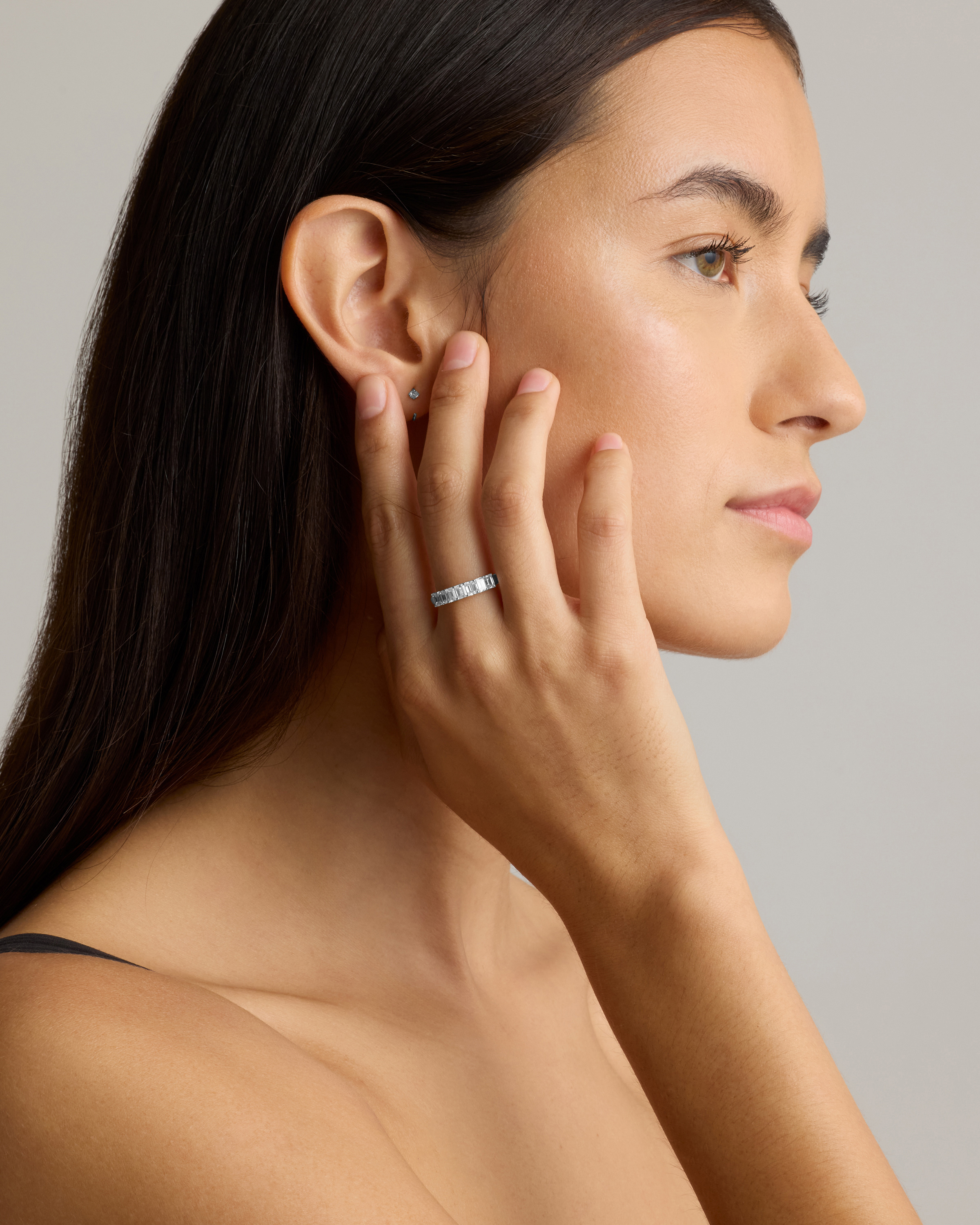 Lab Grown Diamond Emerald Seven Stone Band — Image 3