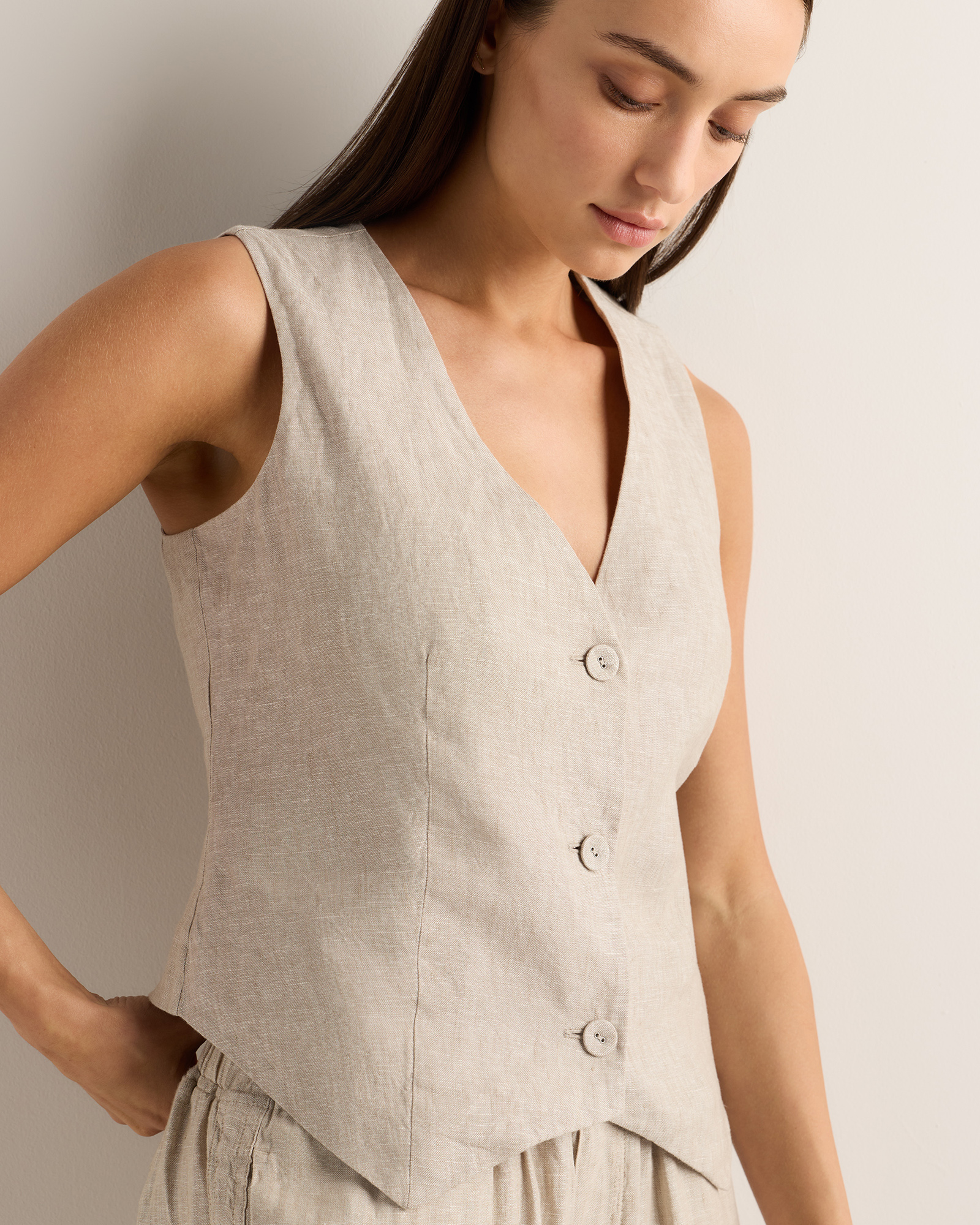 100% European Linen Vest — Image 14