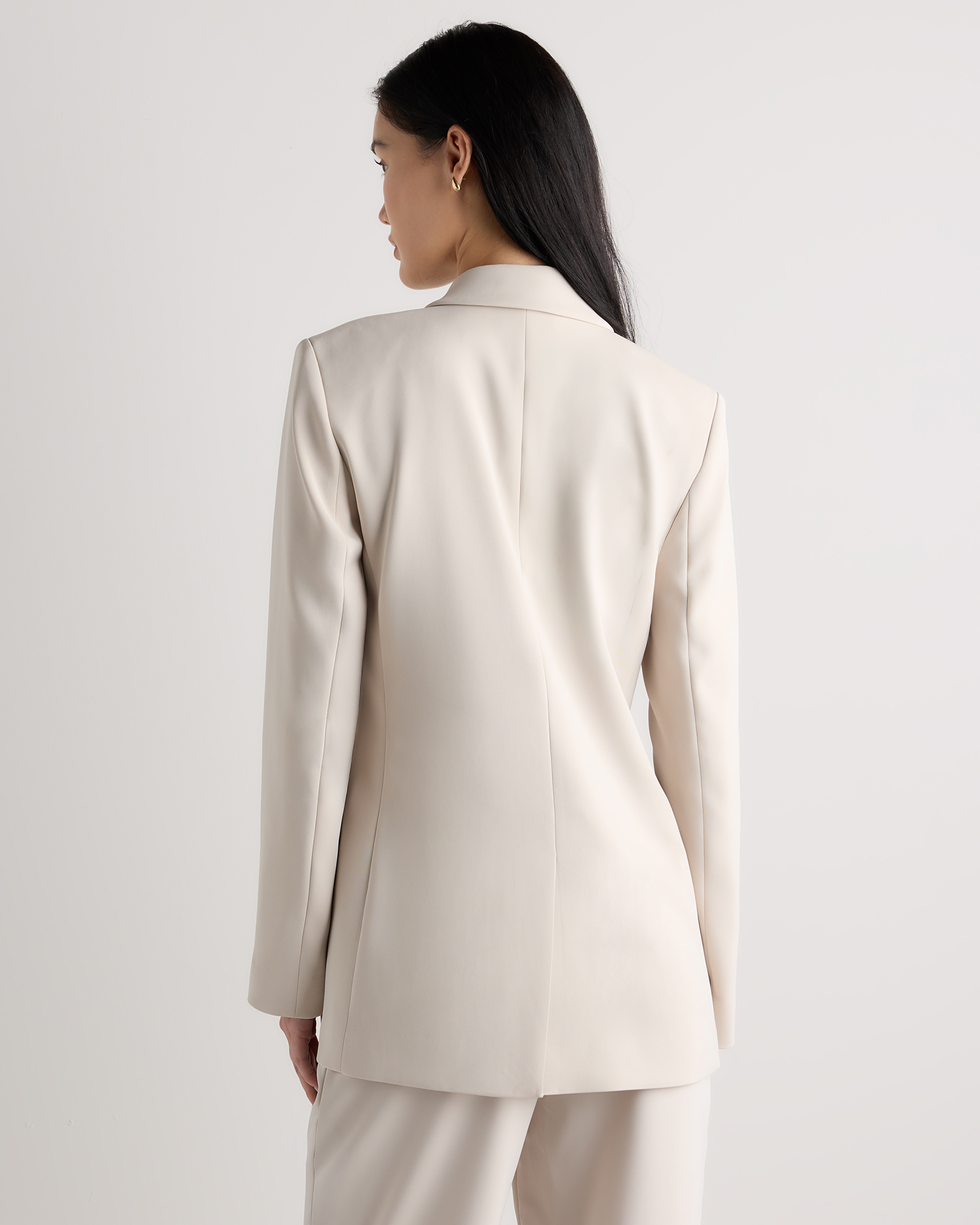 Stretch Crepe Relaxed Double-Breasted Blazer — Image 40