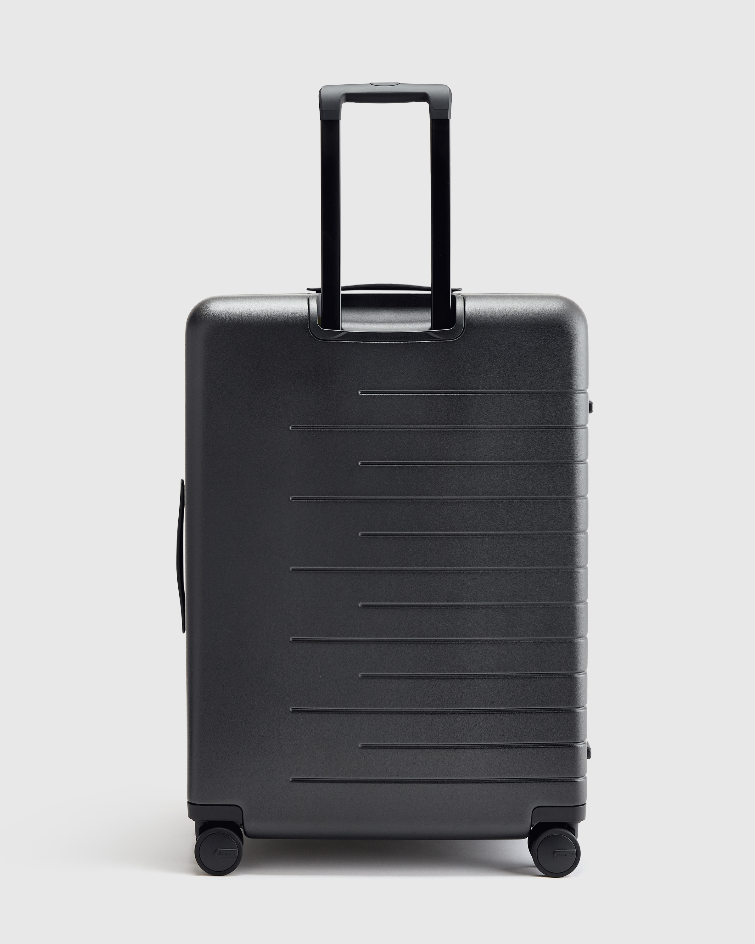 Expandable Large Check-In Suitcase — Image 51