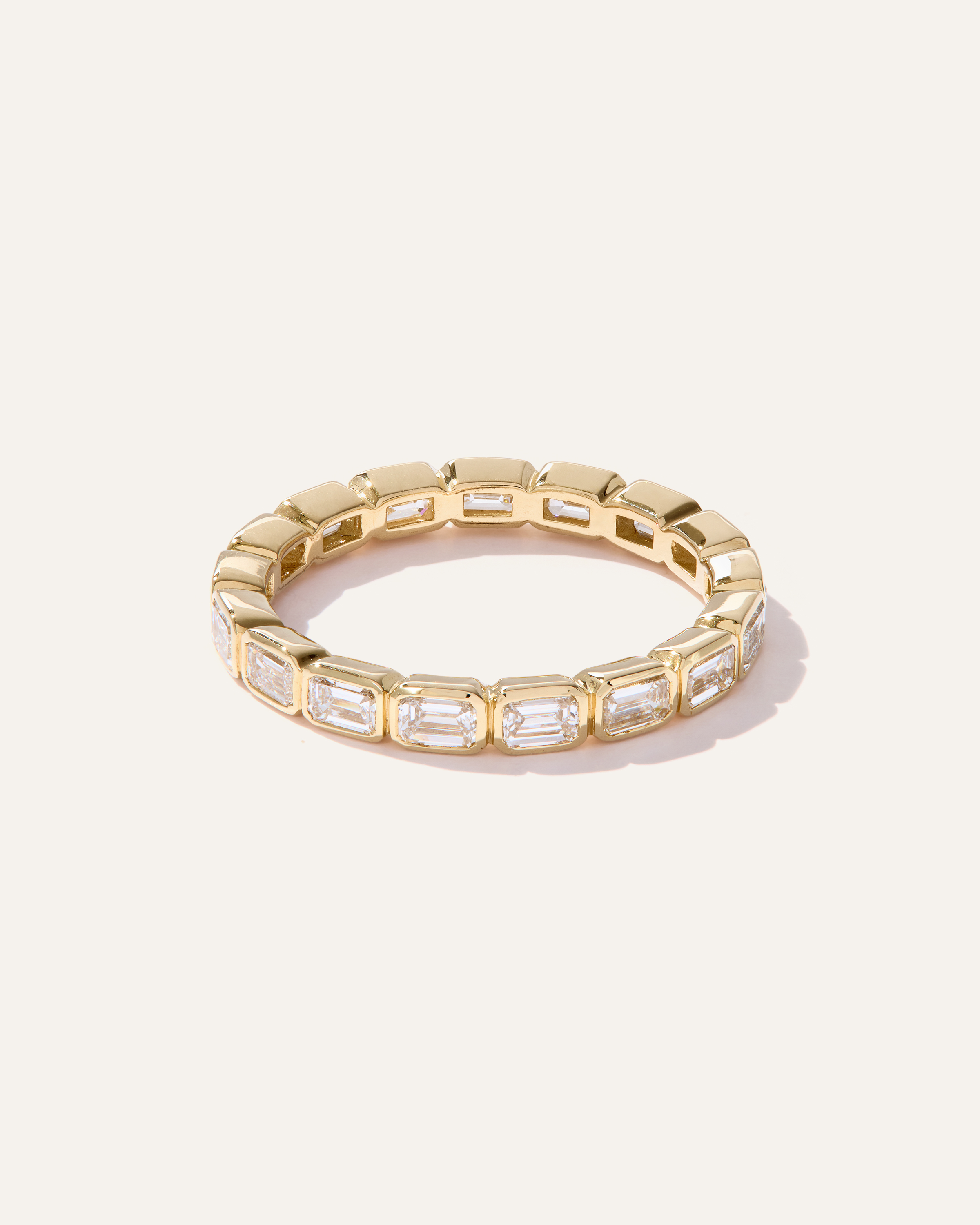 Women's Lab Grown Diamond Emerald East-West Bezel Eternity Band Rings in Yellow Gold — Image 6