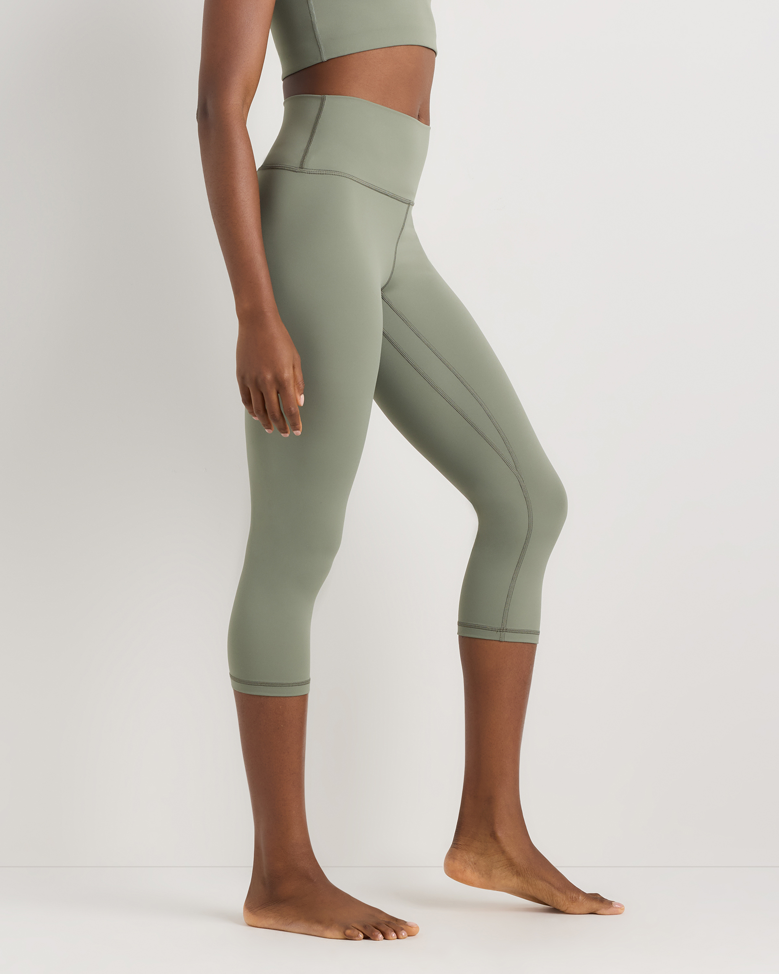Ultra-Form High-Rise Capri — Image 33