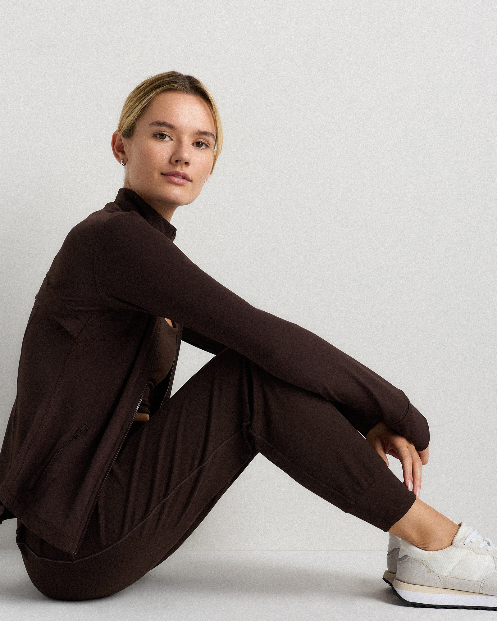 Whistler Mid-Rise Thermal Joggers — Image 4