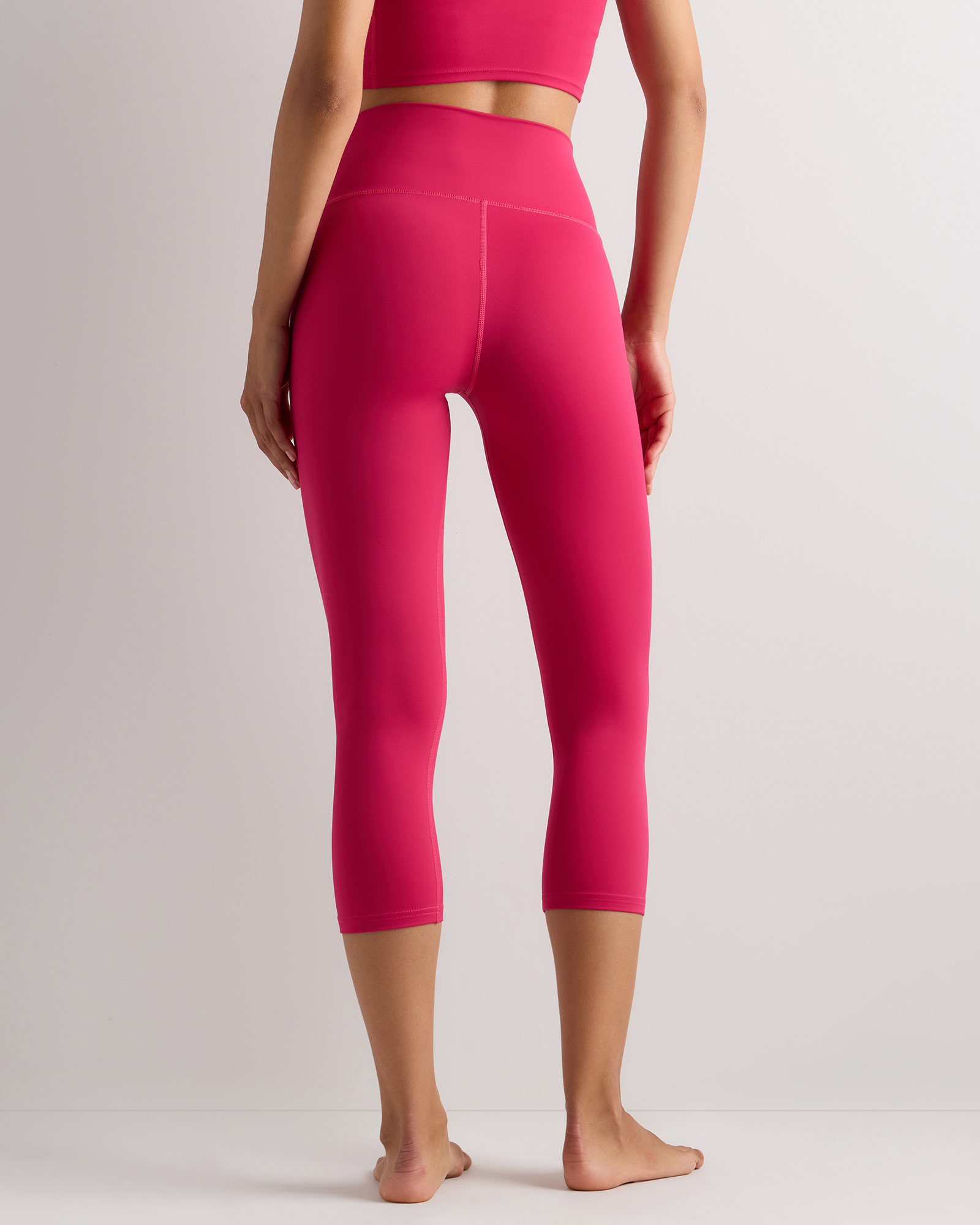 Ultra-Form High-Rise Capri — Image 25