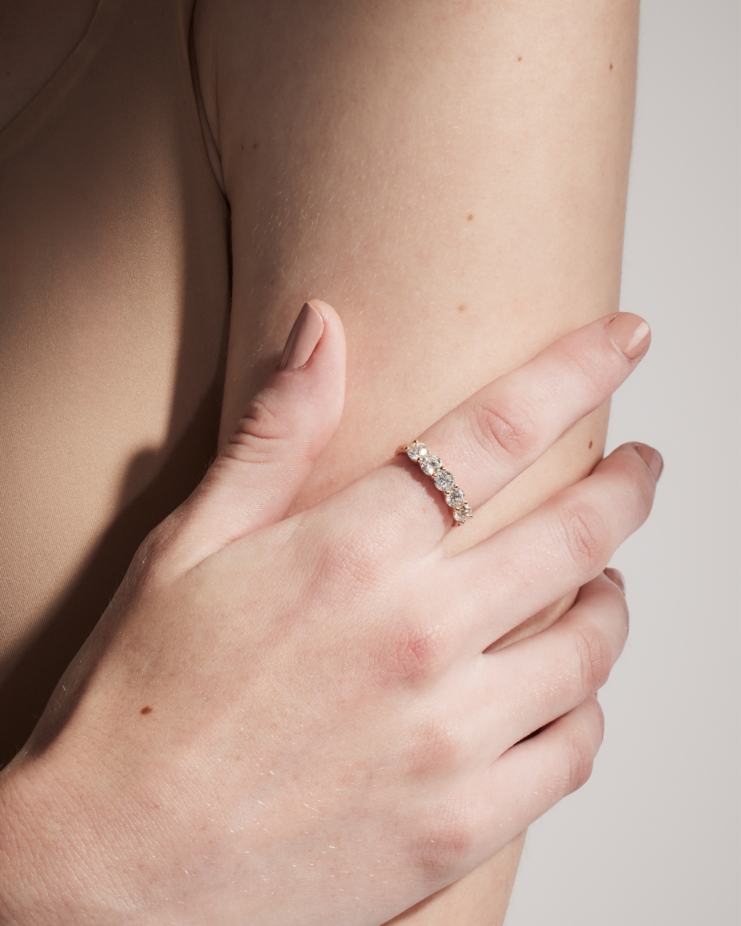 Lab Grown Diamond Five Stone Band — Image 4
