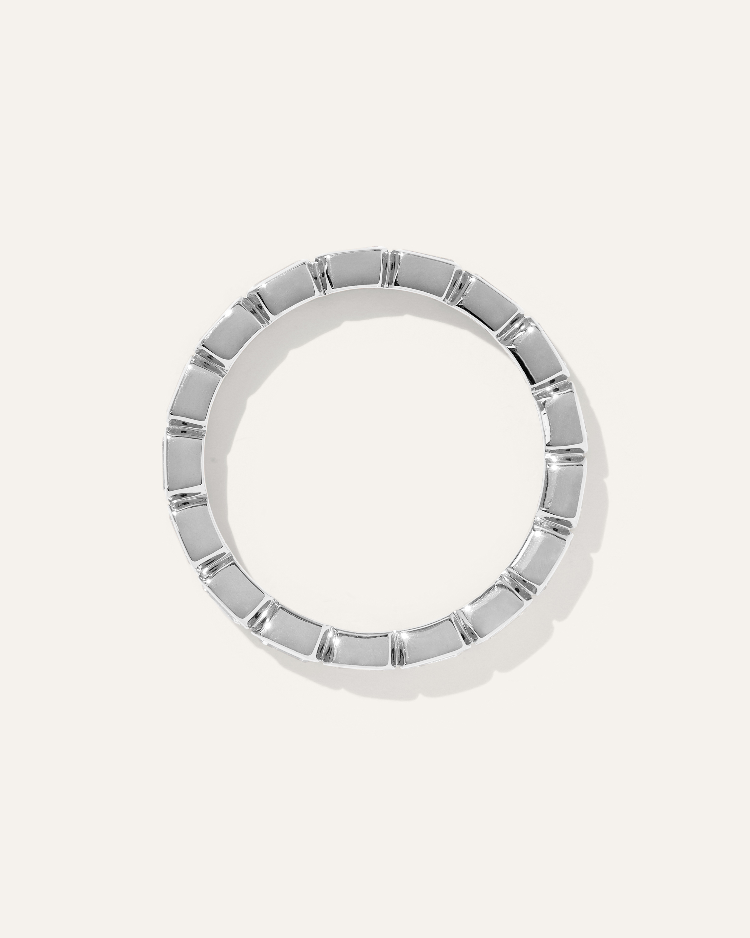 Women's Lab Grown Diamond Emerald East-West Bezel Eternity Band Rings in Yellow Gold — Image 7
