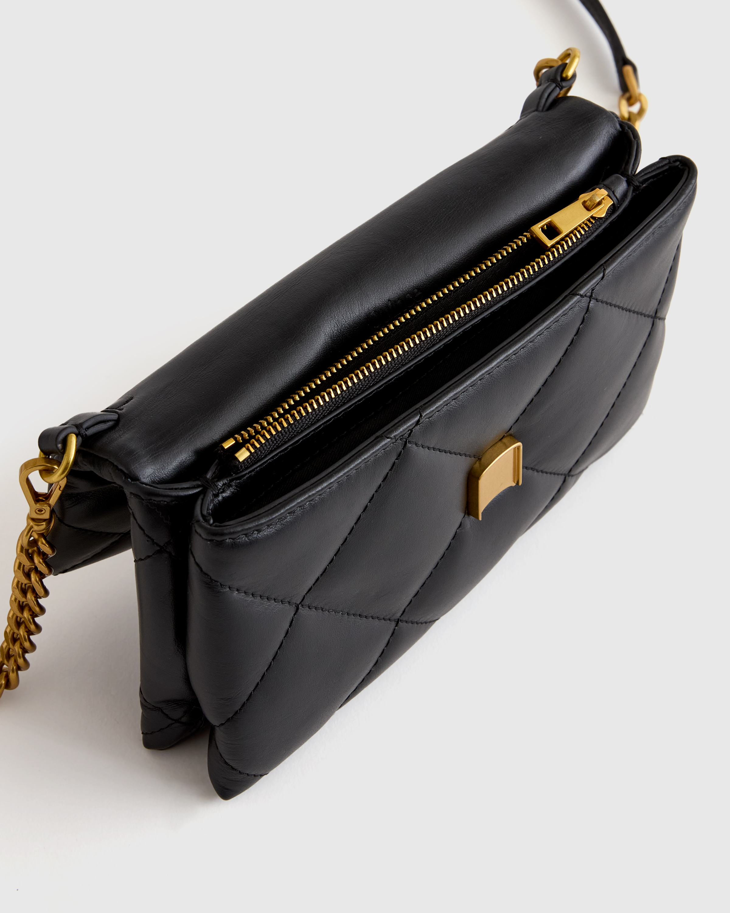 Italian Leather Diamond Quilted Wallet Crossbody — Image 6