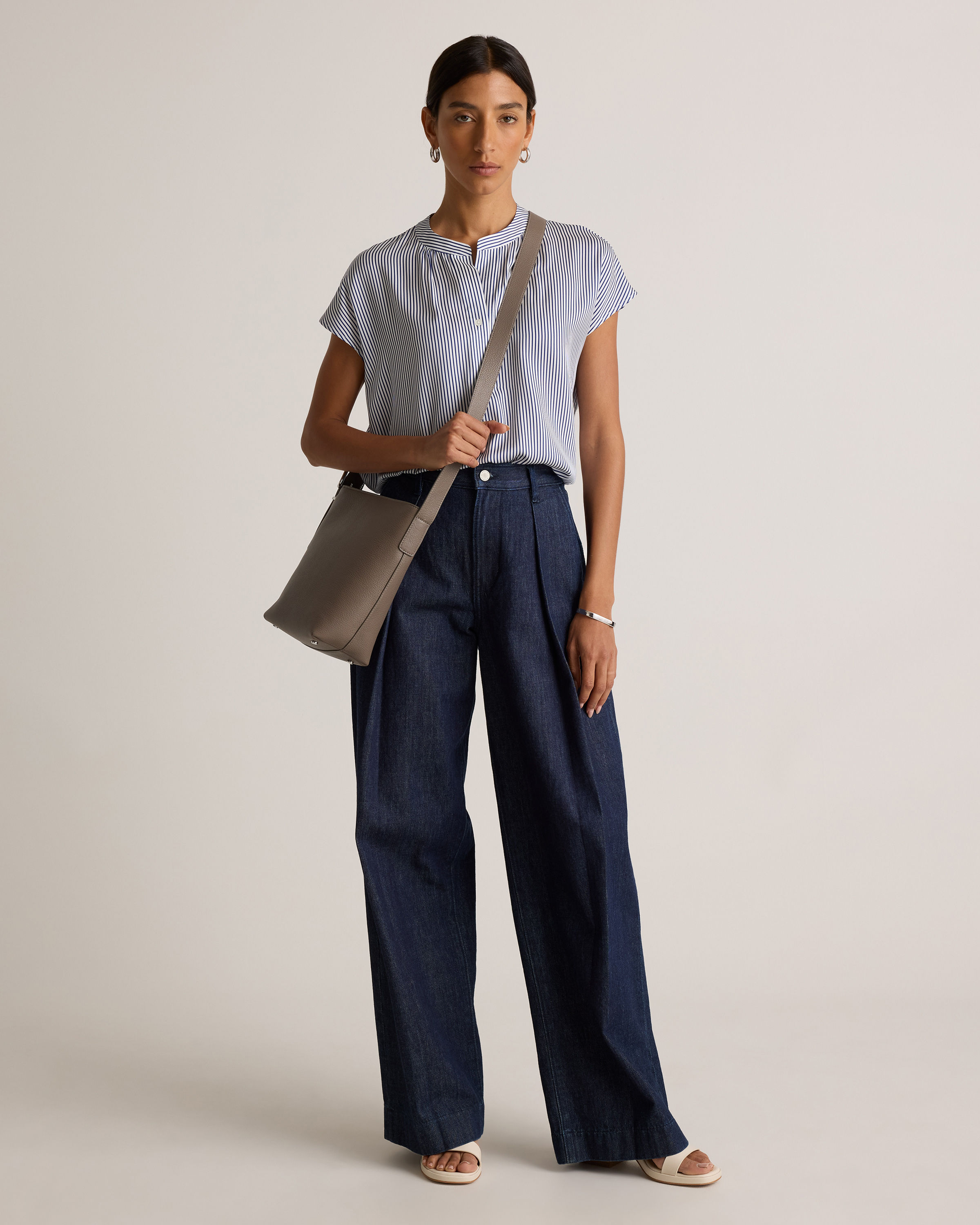 Italian Leather Bucket Crossbody — Image 8