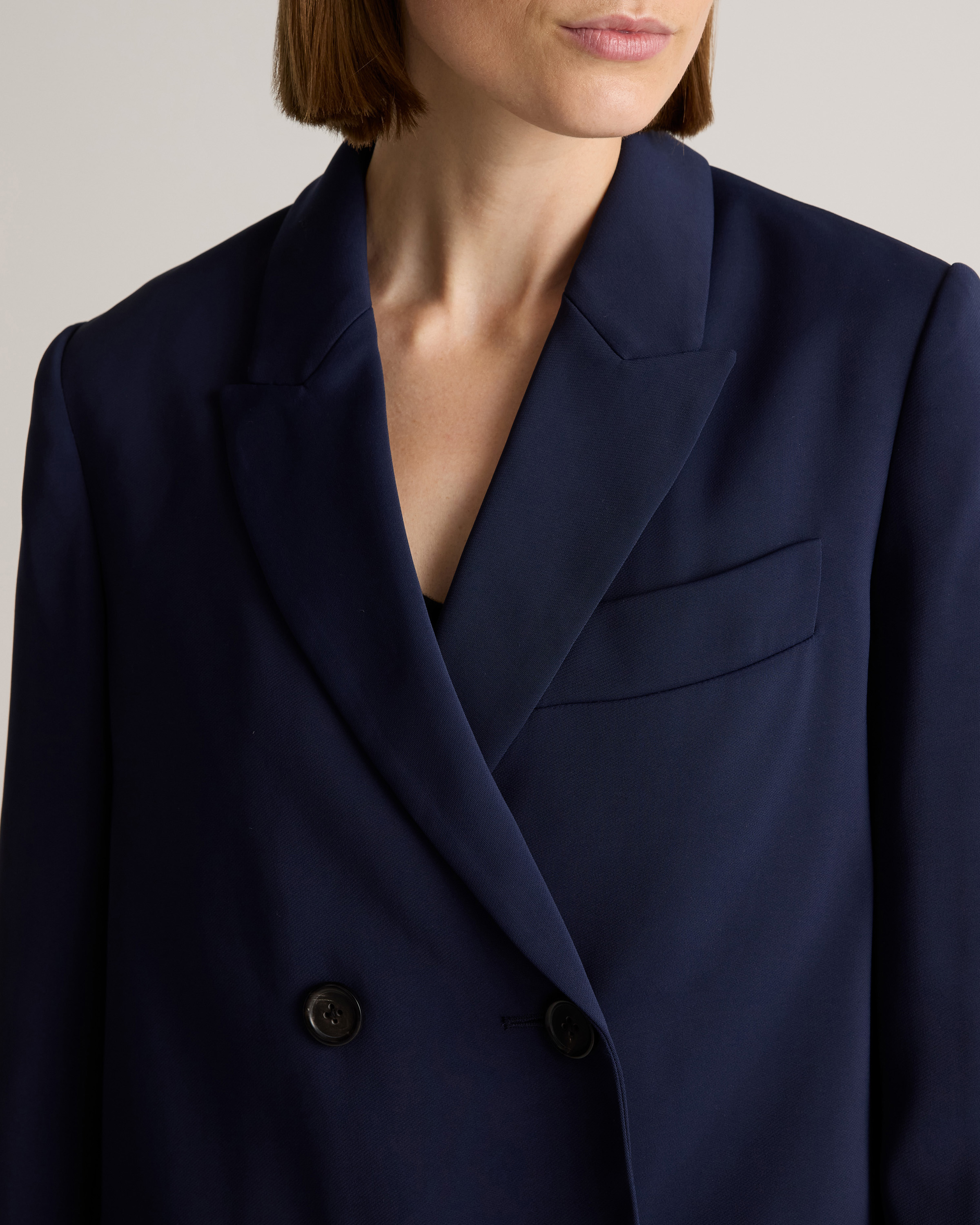 Stretch Crepe Relaxed Double-Breasted Blazer — Image 10