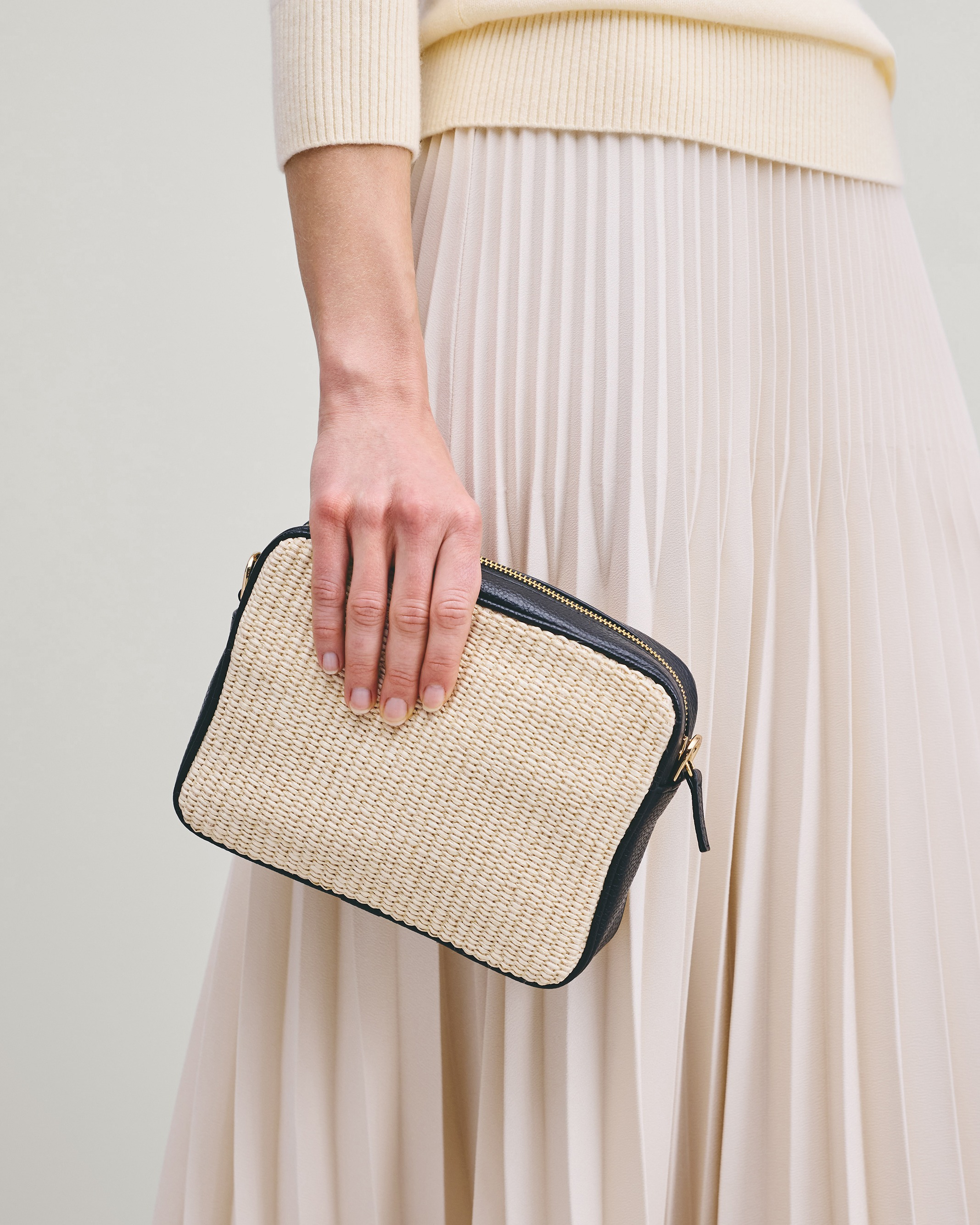 Italian Leather & Raffia Crossbody — Image 8