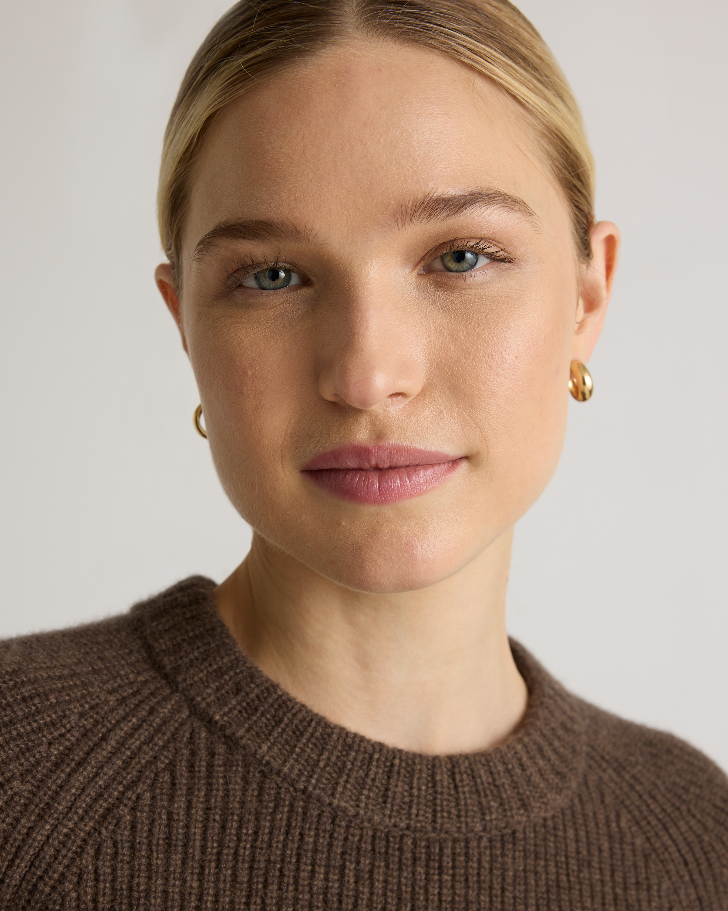 Mongolian Cashmere Fisherman Crewneck Sweater — Image 29
