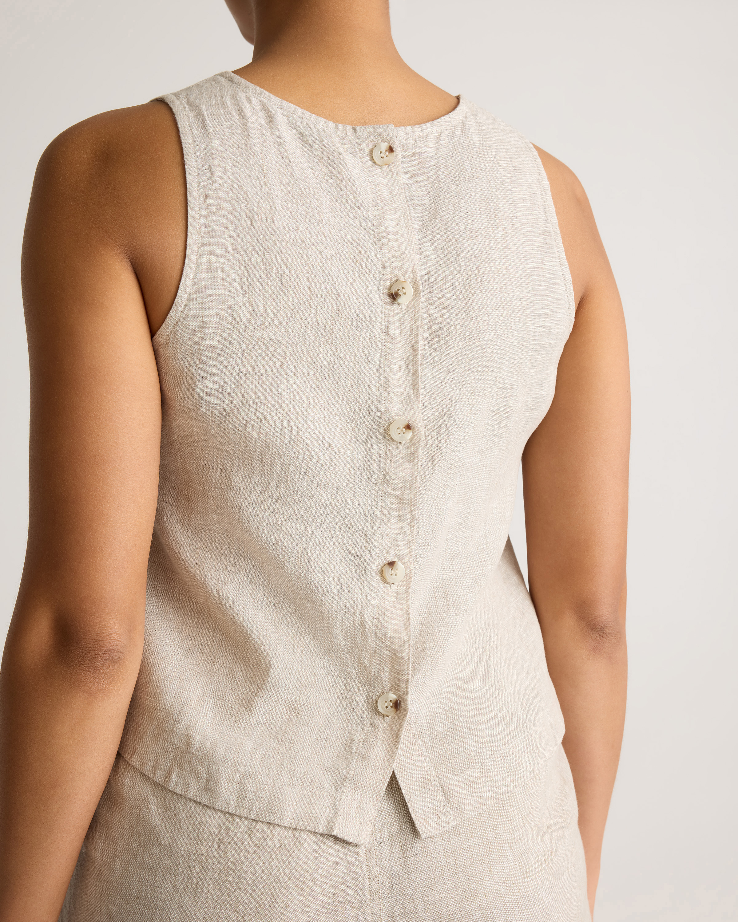 100% European Linen Cropped Tank — Image 3
