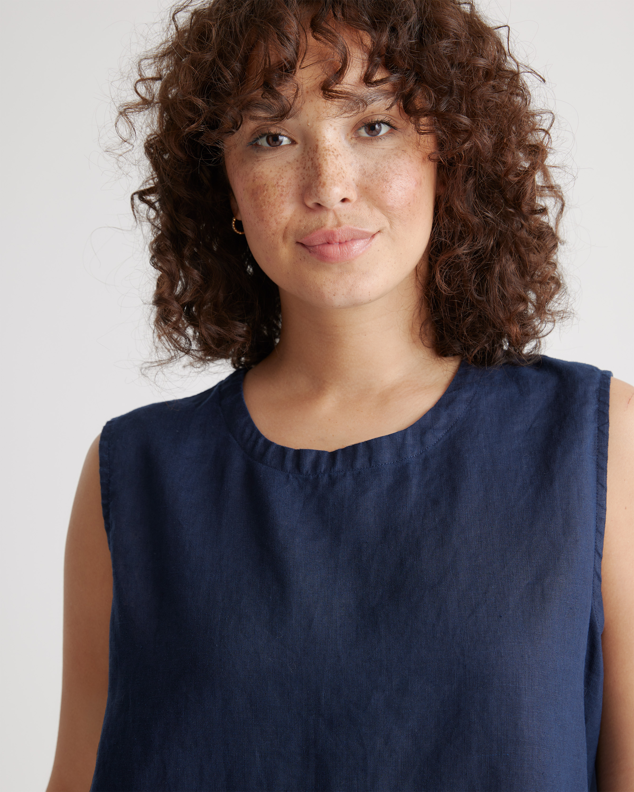 100% European Linen Tank — Image 6