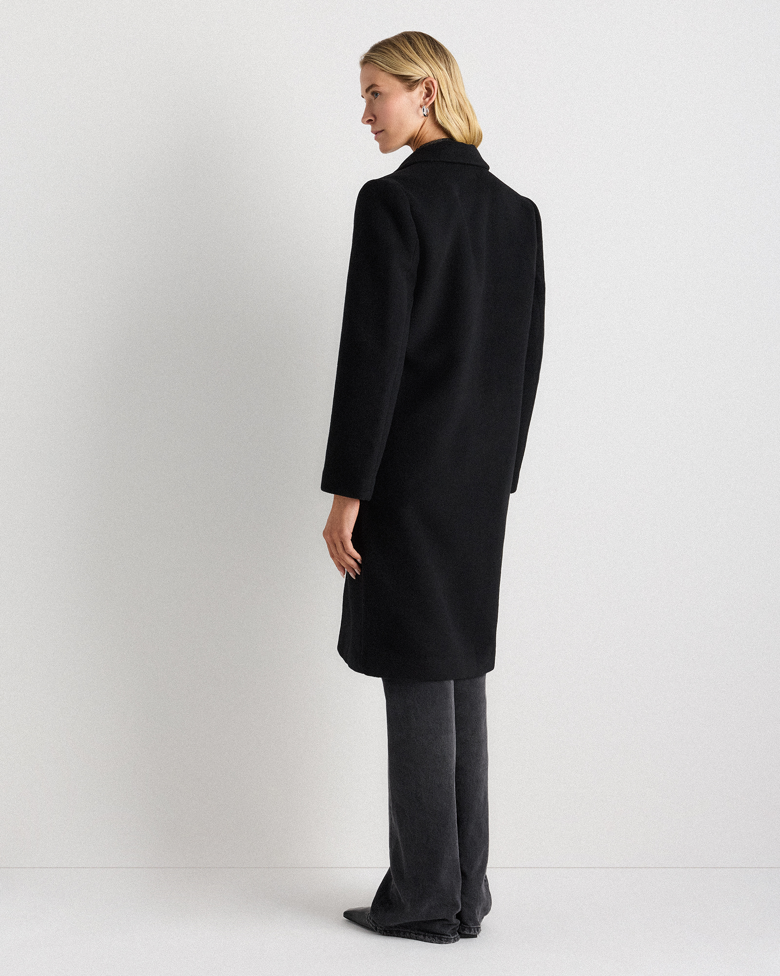 Wool Cashmere Classic Single-Breasted Coat — Image 33