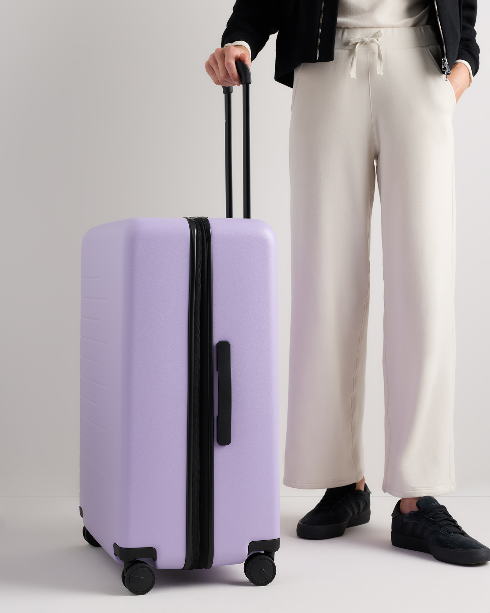 Expandable Large Check-In Suitcase — Image 64