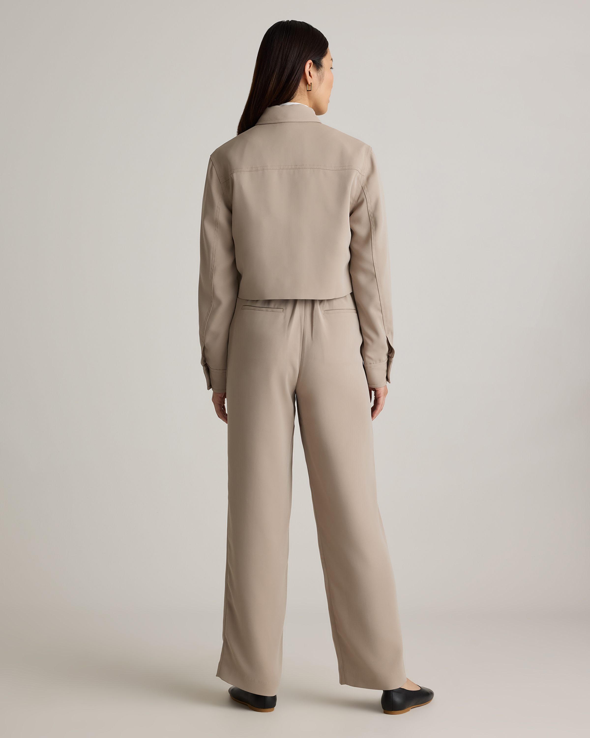 Stretch Crepe Cropped Jacket — Image 15