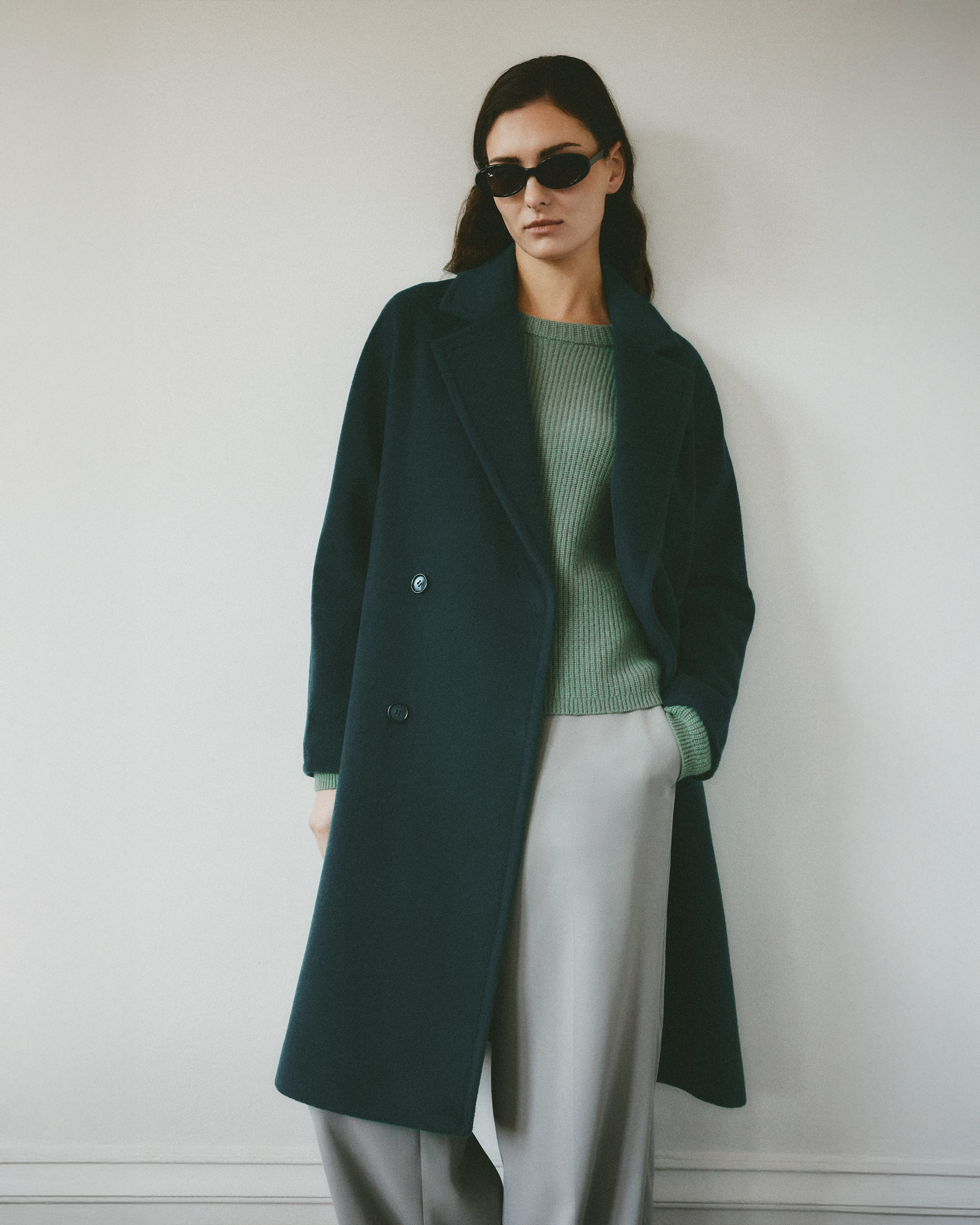 Mongolian Cashmere Fisherman Crewneck Sweater — Image 25