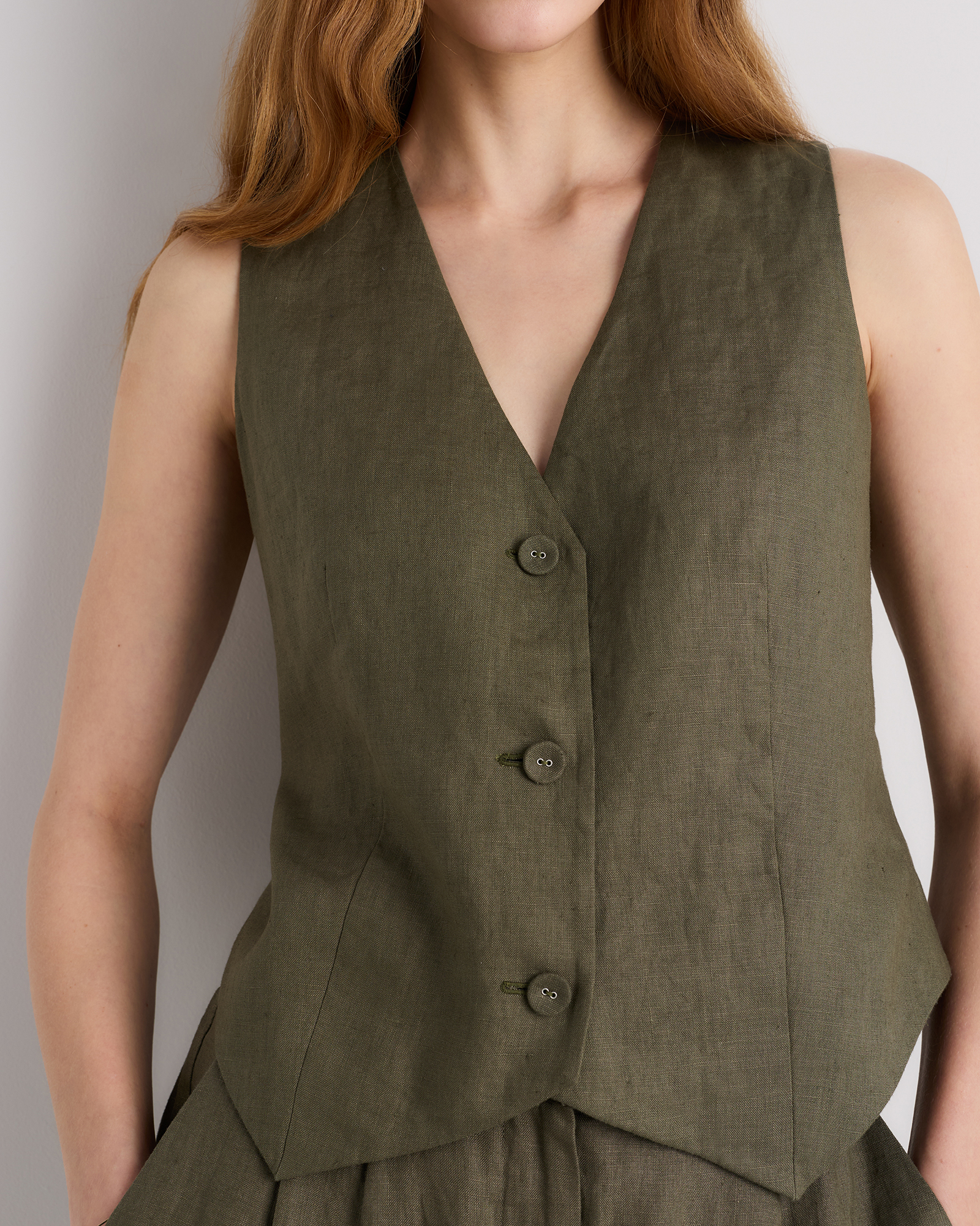 100% European Linen Vest — Image 5