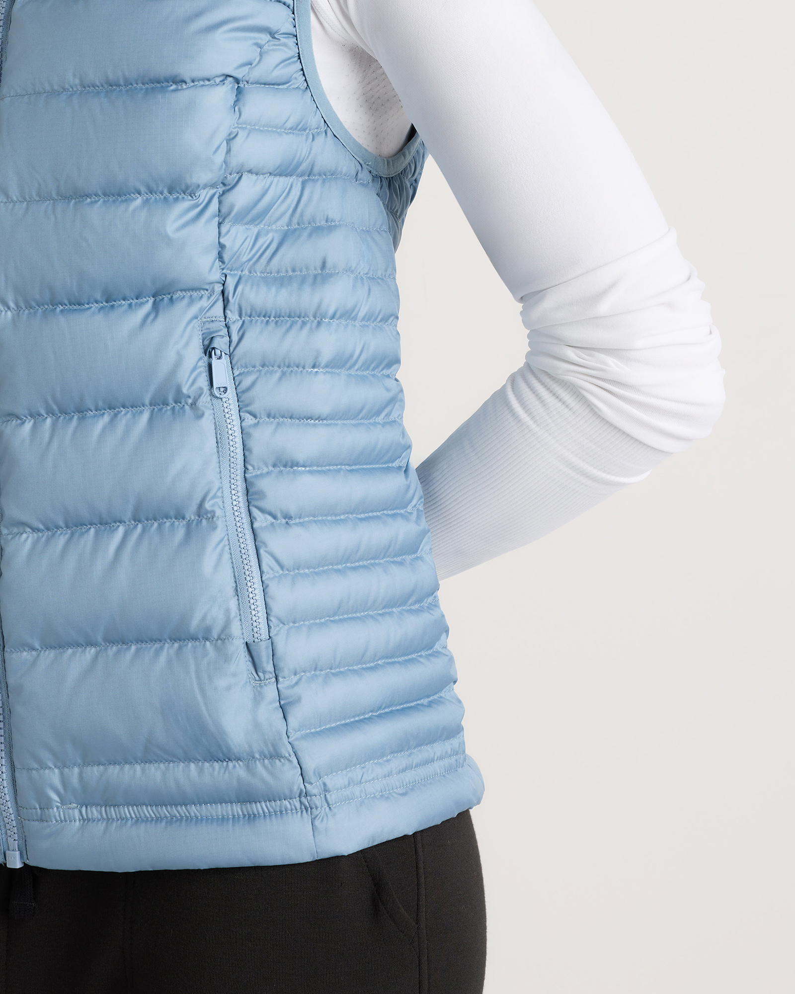 Lightweight Down Packable Puffer Vest — Image 28
