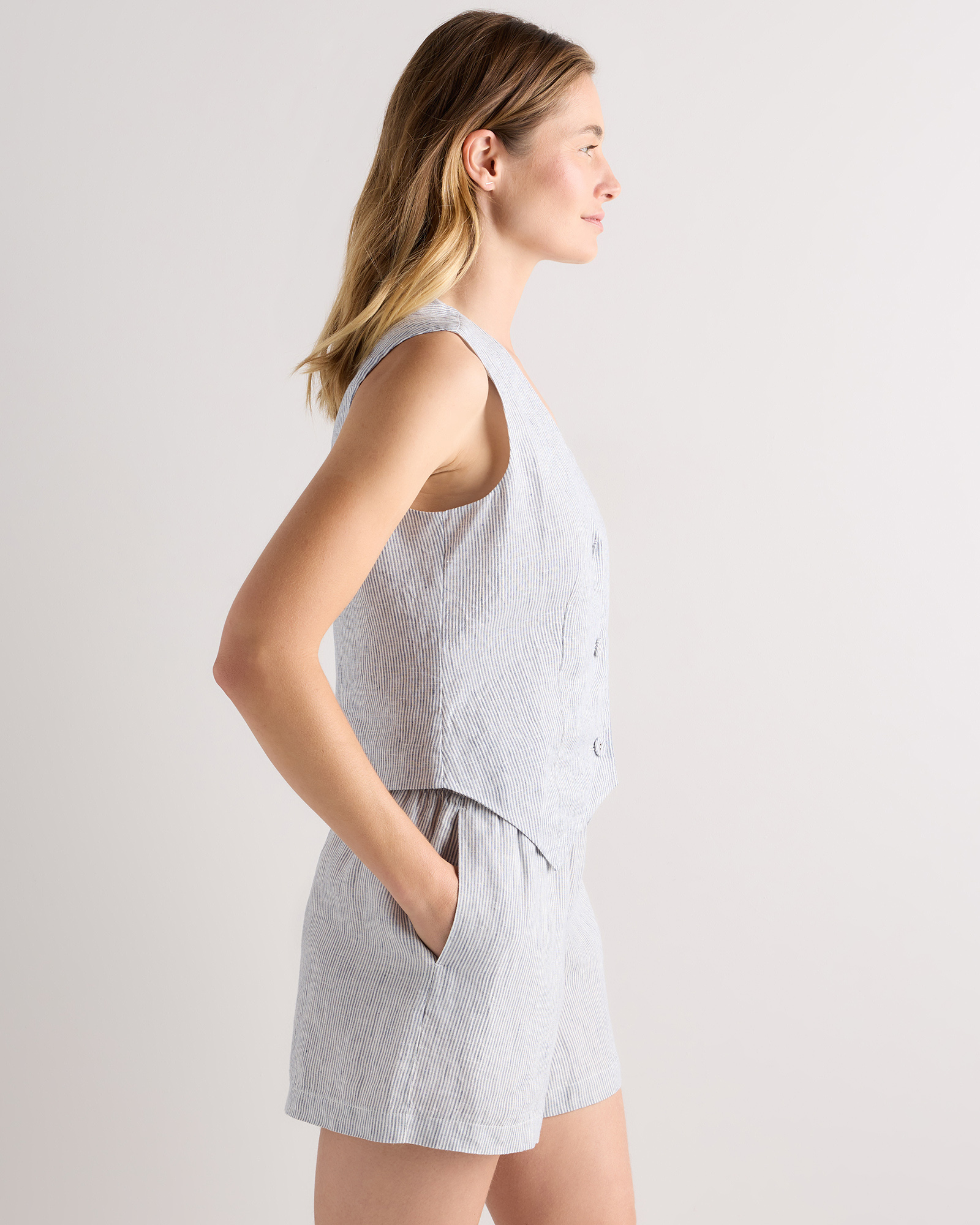100% European Linen Vest — Image 31