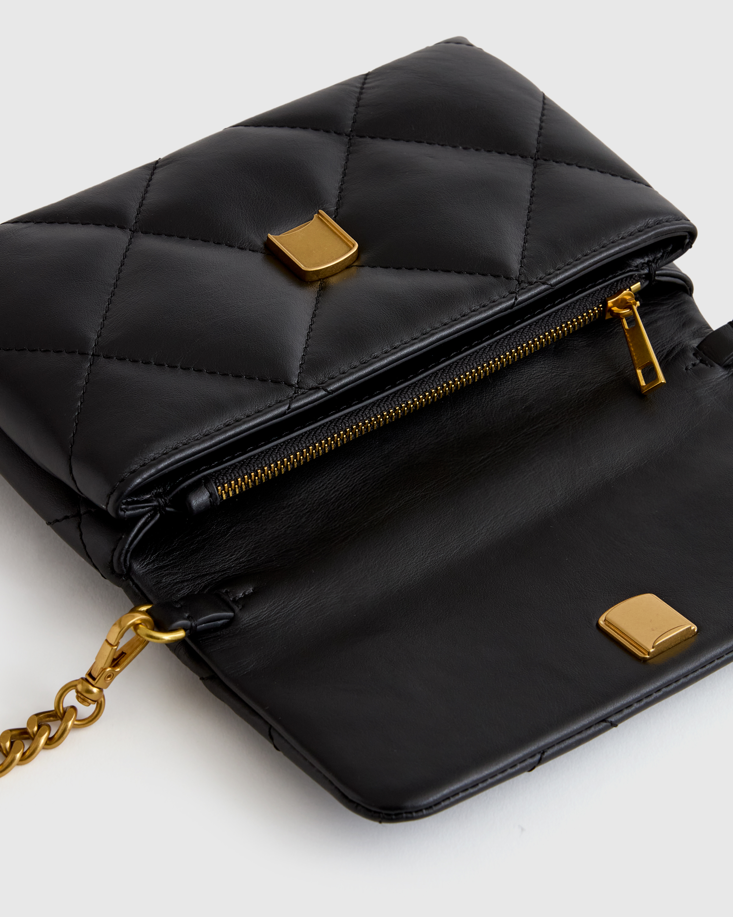 Italian Leather Diamond Quilted Wallet Crossbody — Image 4