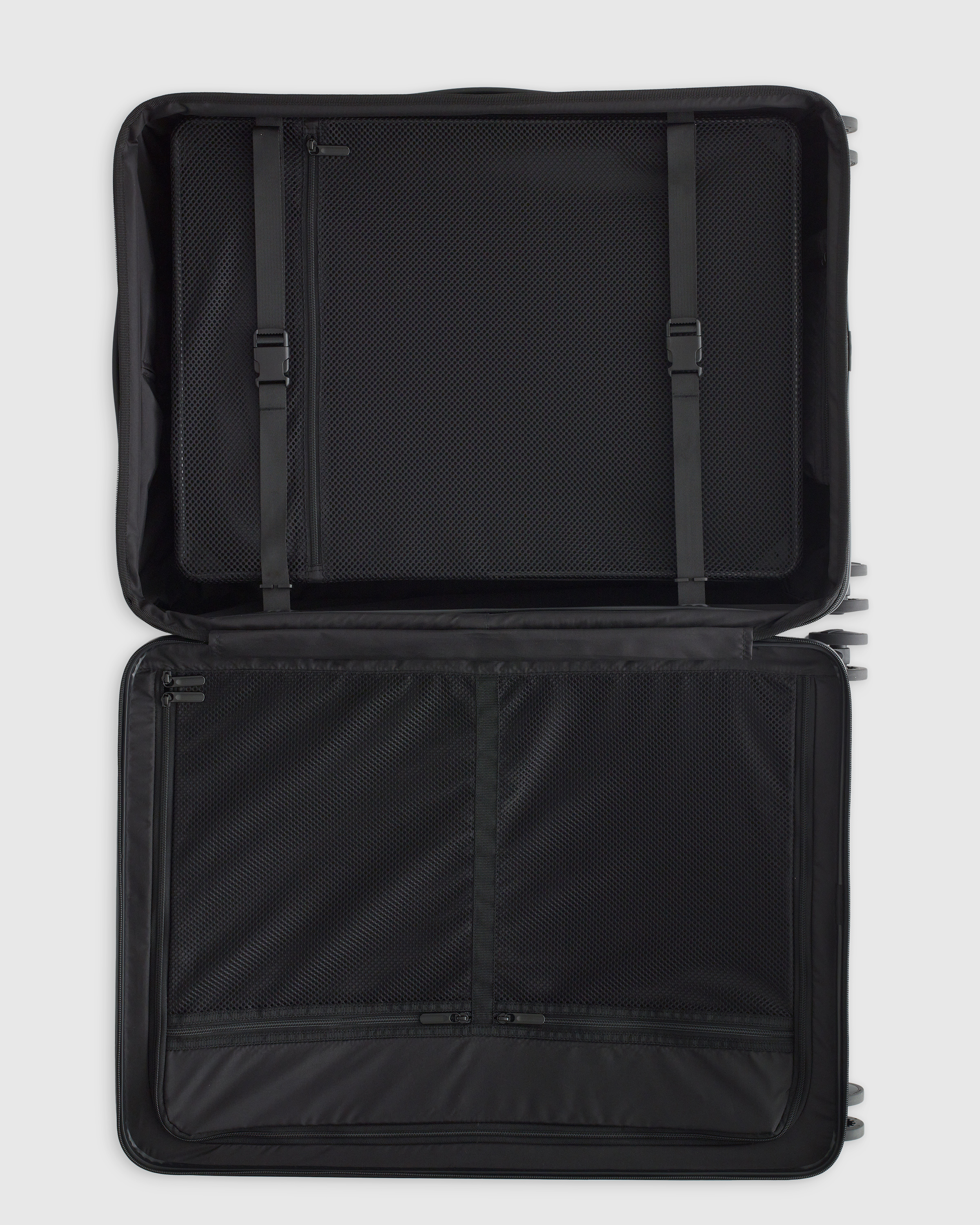 Expandable Large Check-In Suitcase — Image 12