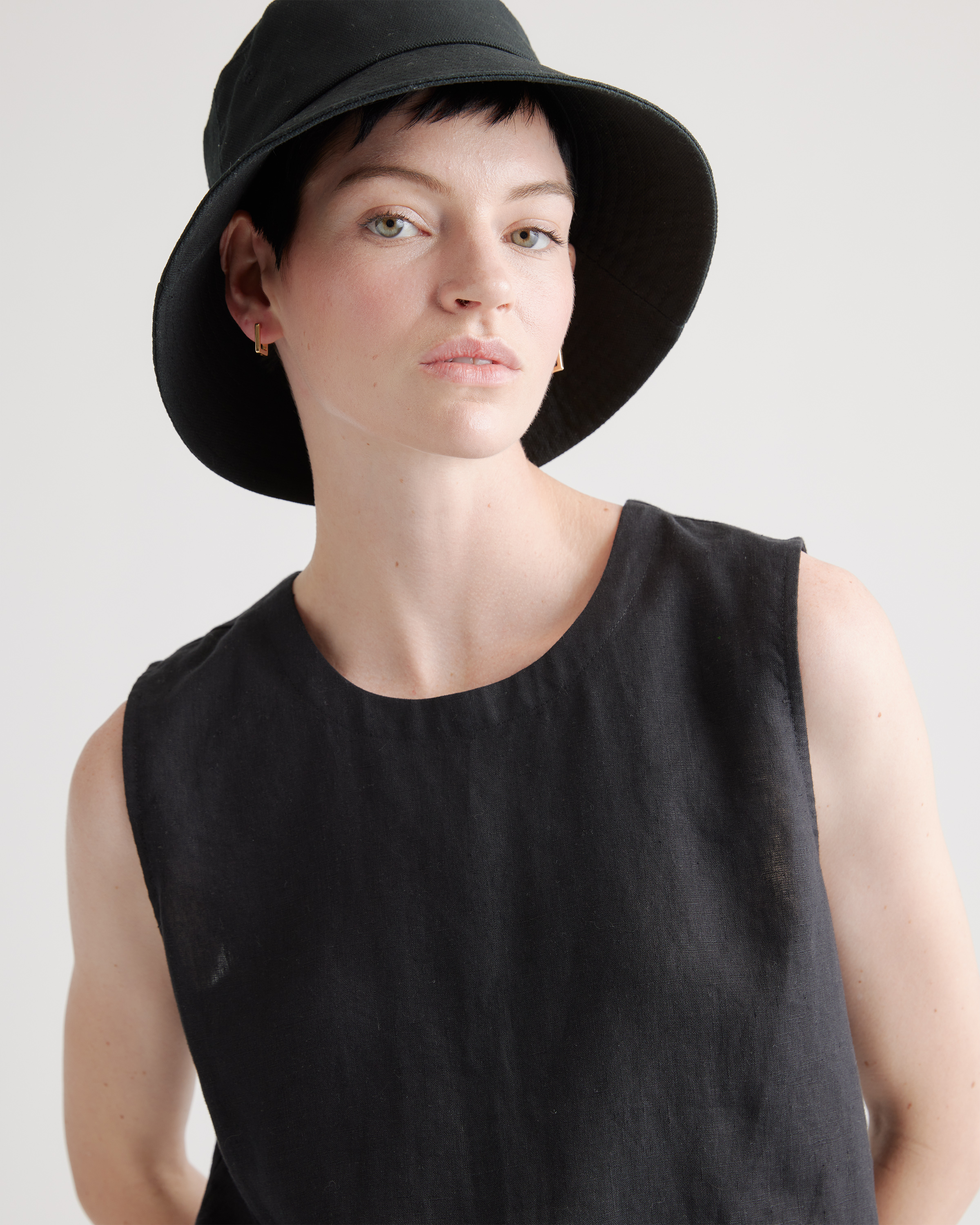 100% European Linen Tank — Image 14