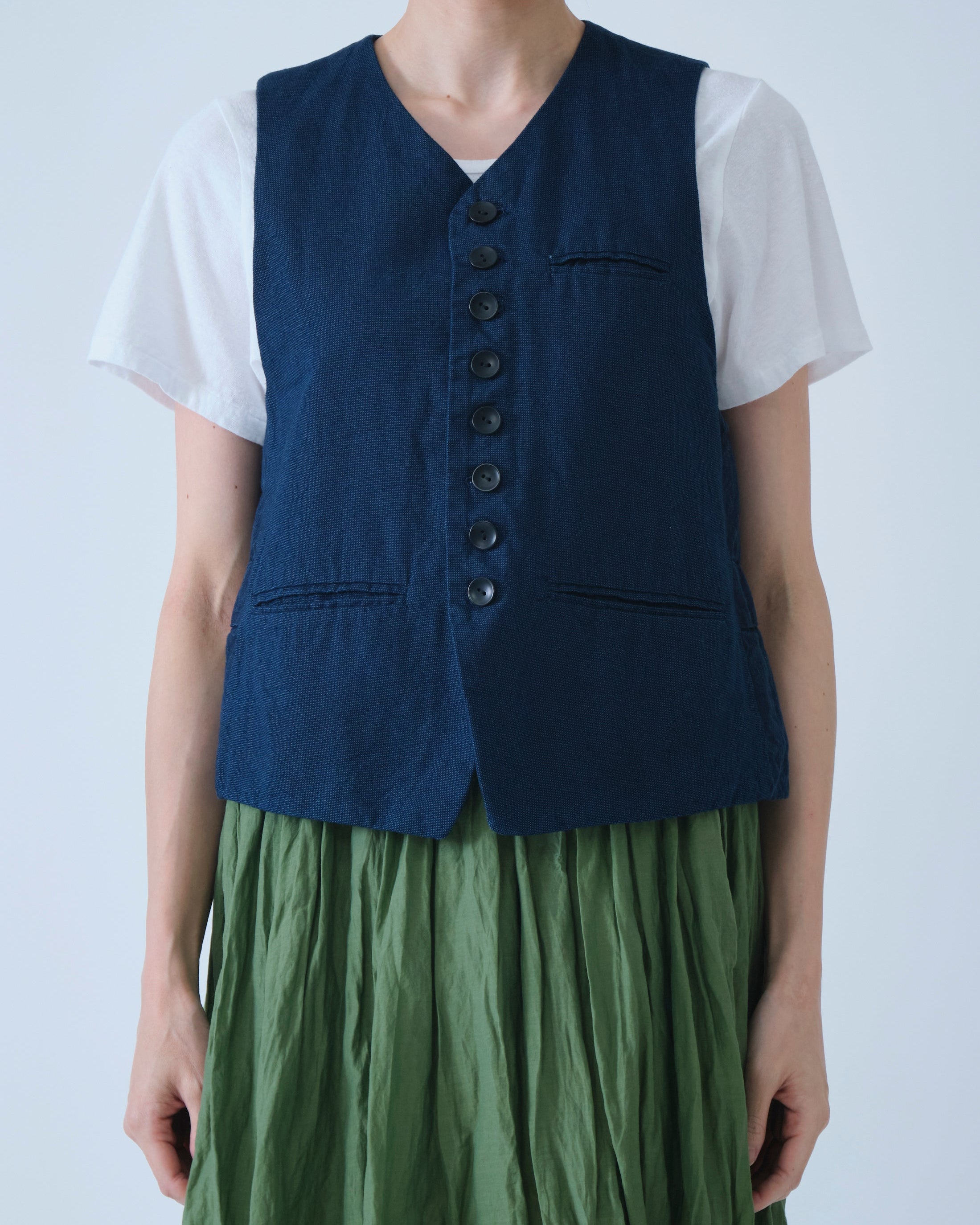 Pas de Calais Yarn Dye Oxford Vest Indigo