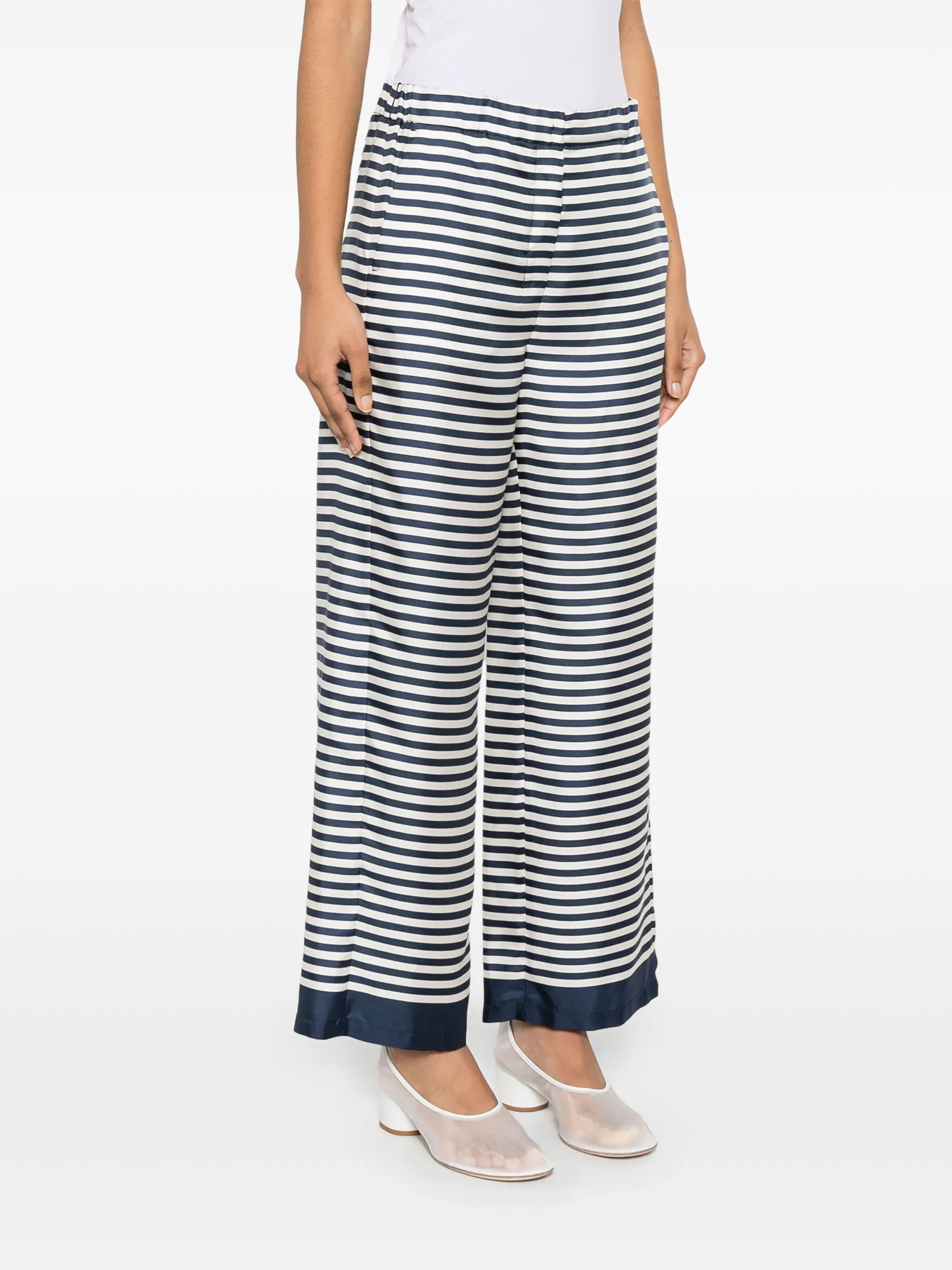 Nine trousers — Image 4