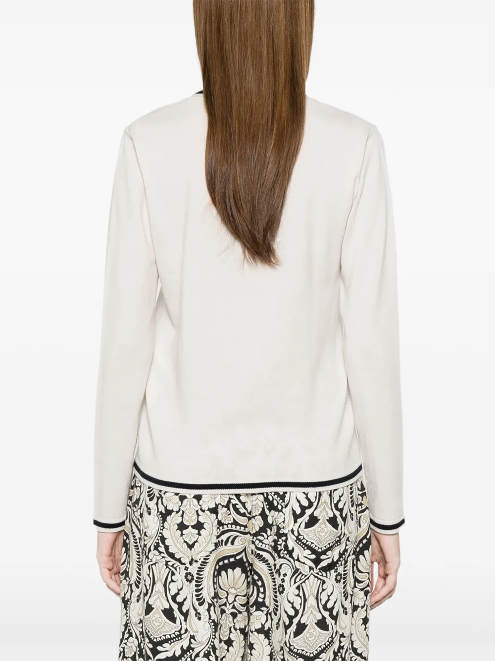 V-neck cardigan — Image 4