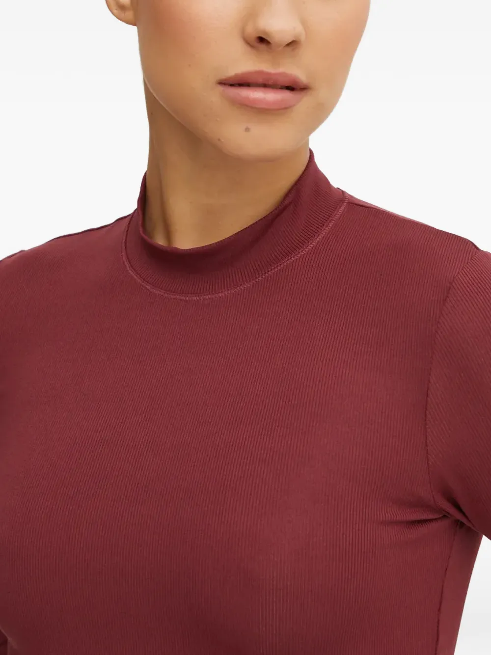 ribbed-knit thumb-slot yoga top — Image 3