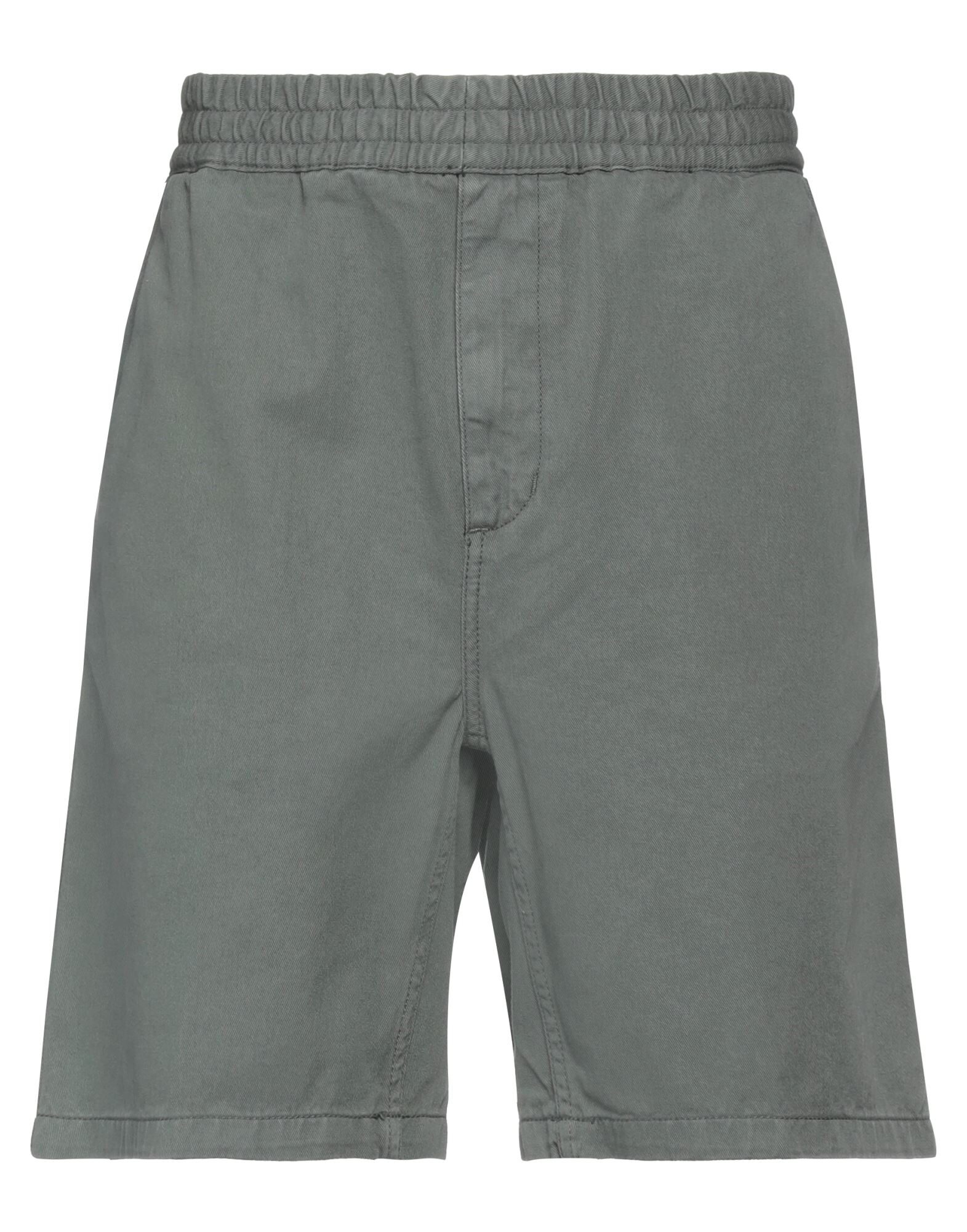 Men‘s Shorts & Bermuda