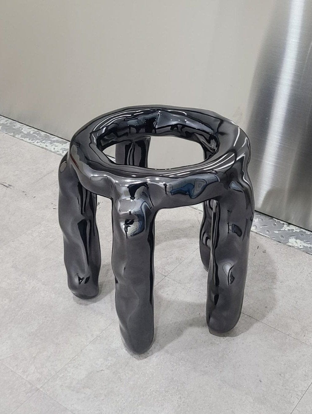 Crest and Trough Side Table / Stool Onyx