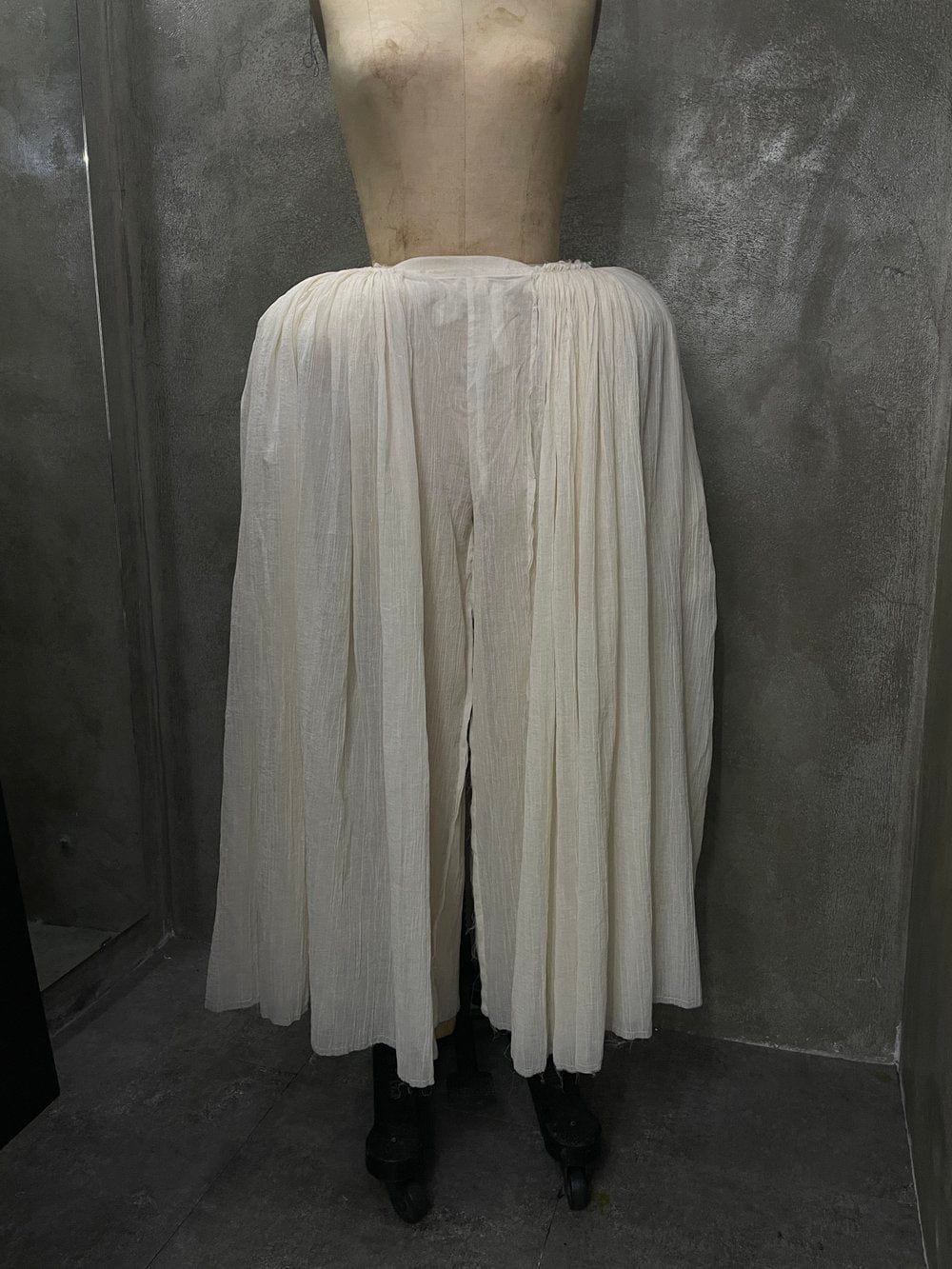 CASCADE TROUSERS