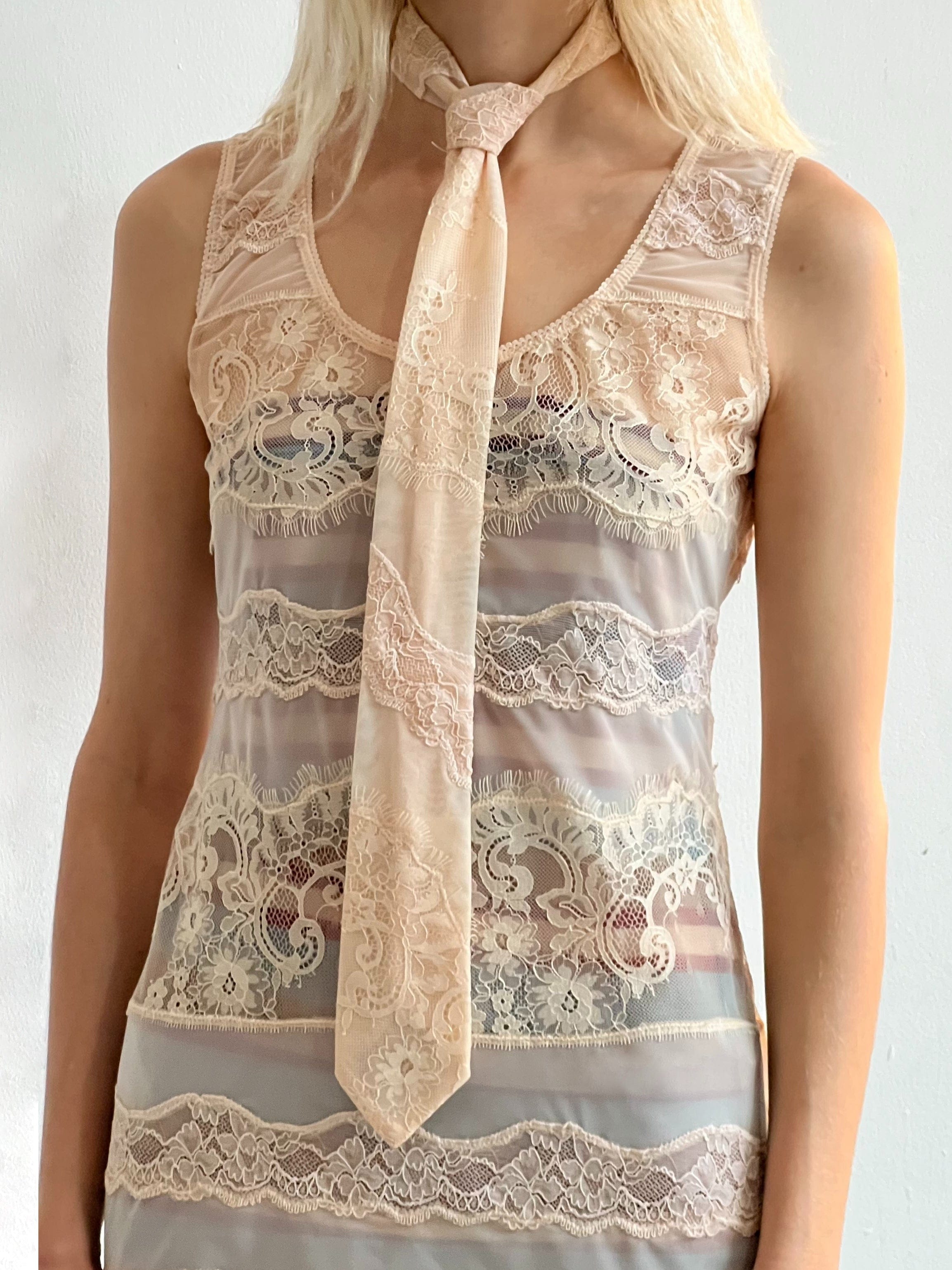 Mesh/Lace Tie