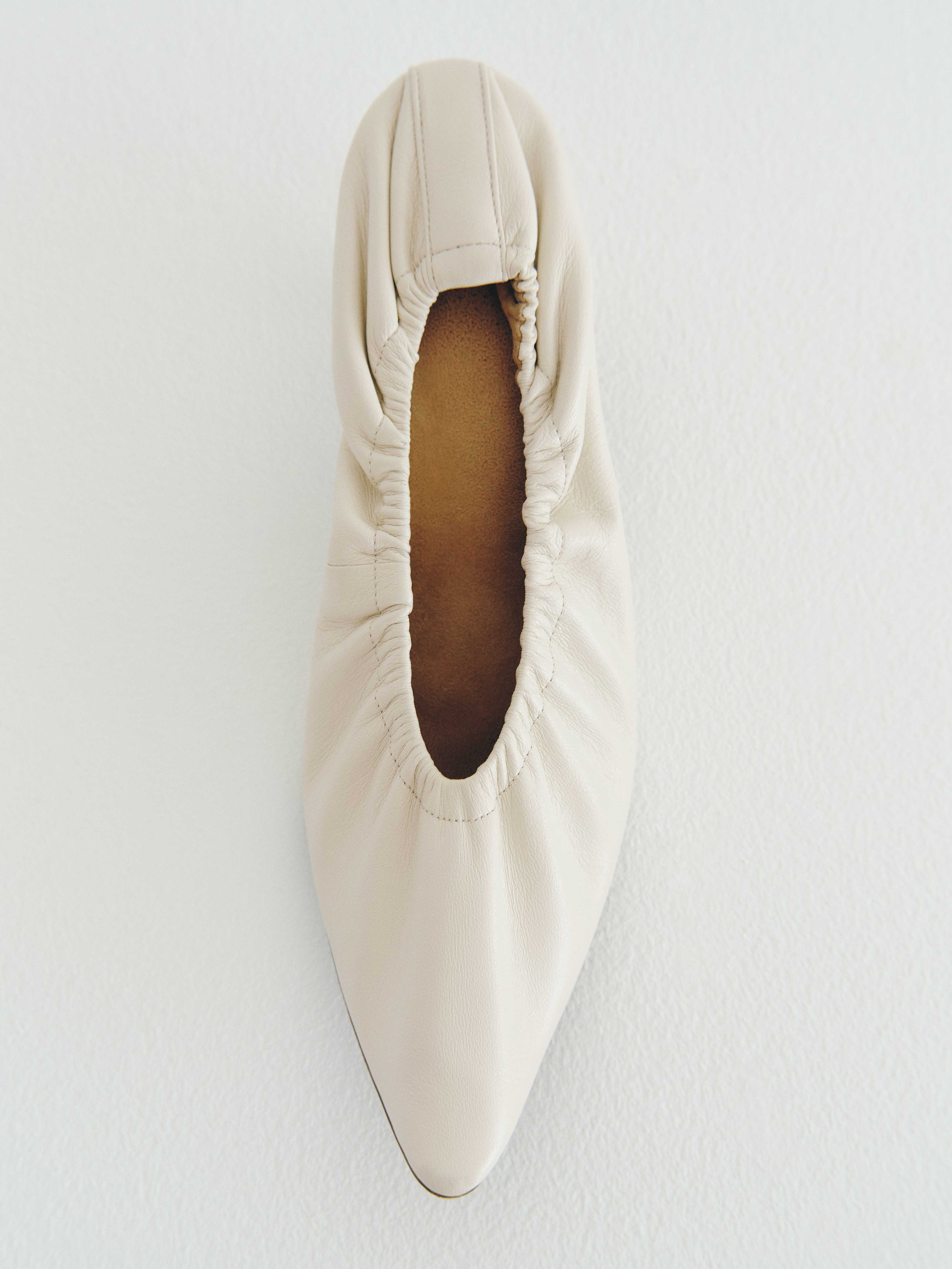 Calista Scrunch Heel, image 4 of 8
