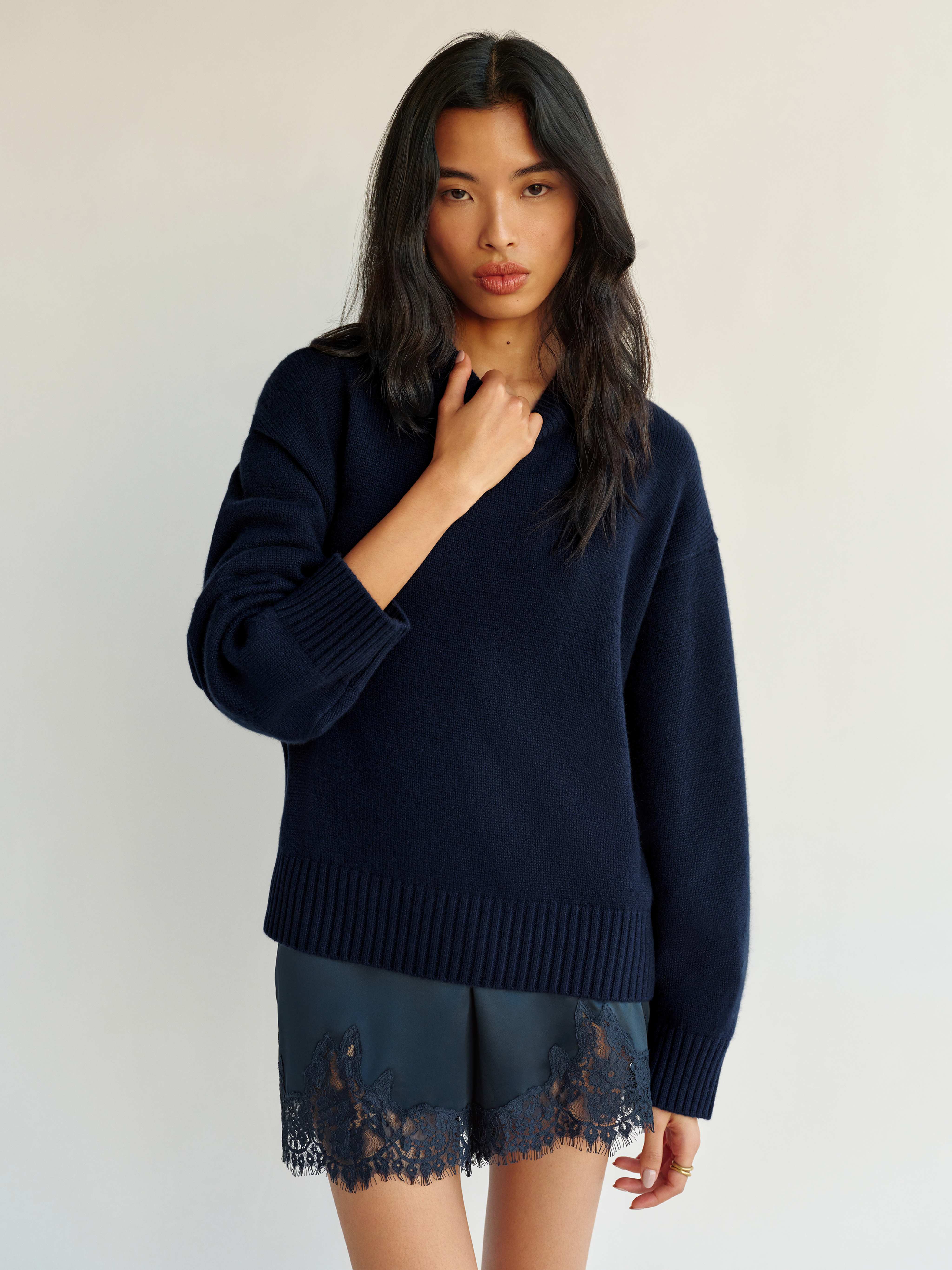 Cove Cashmere Oversized Crew, image 3 of 5