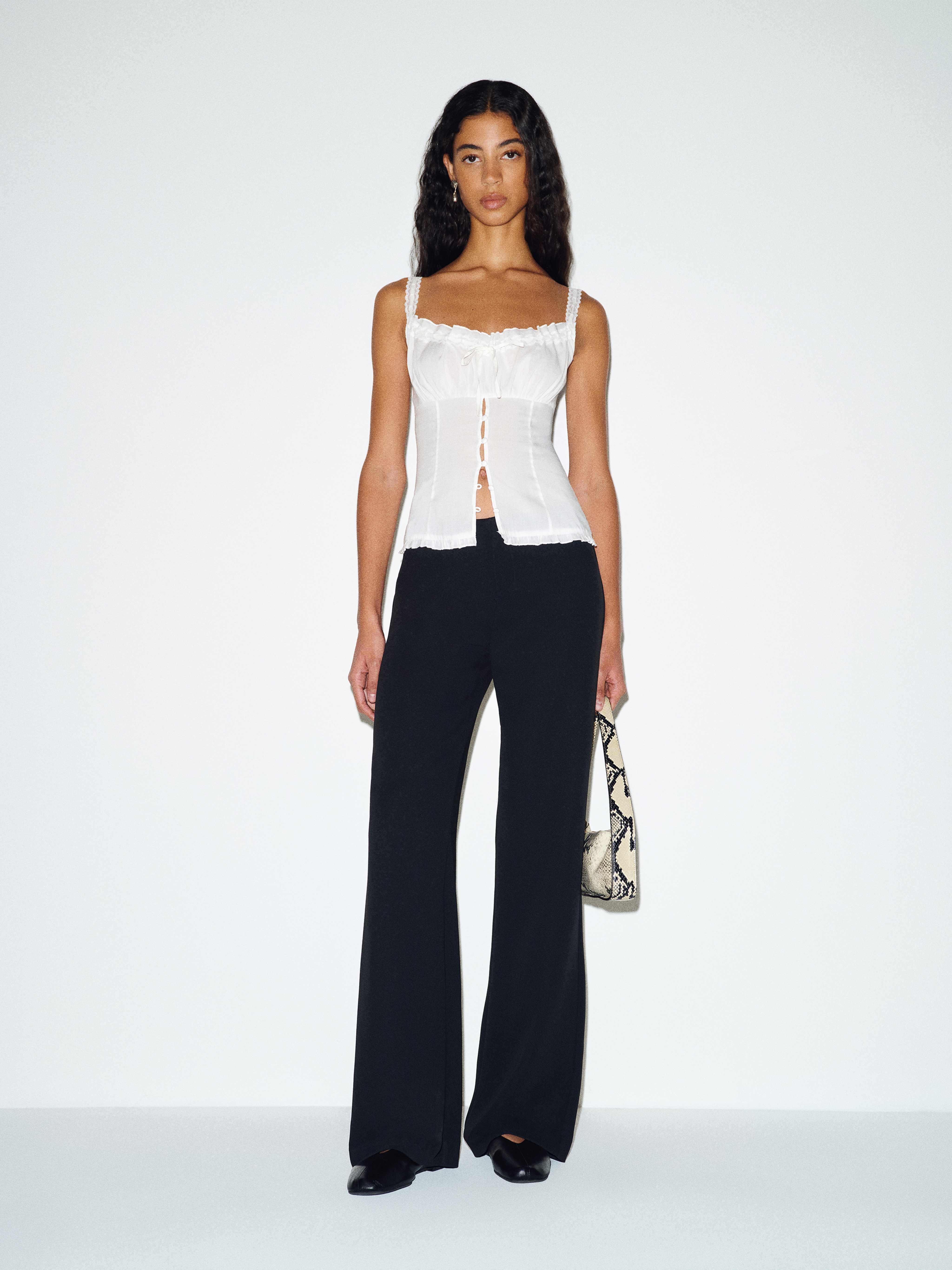 Vida Low Rise Pant, image 2 of 7