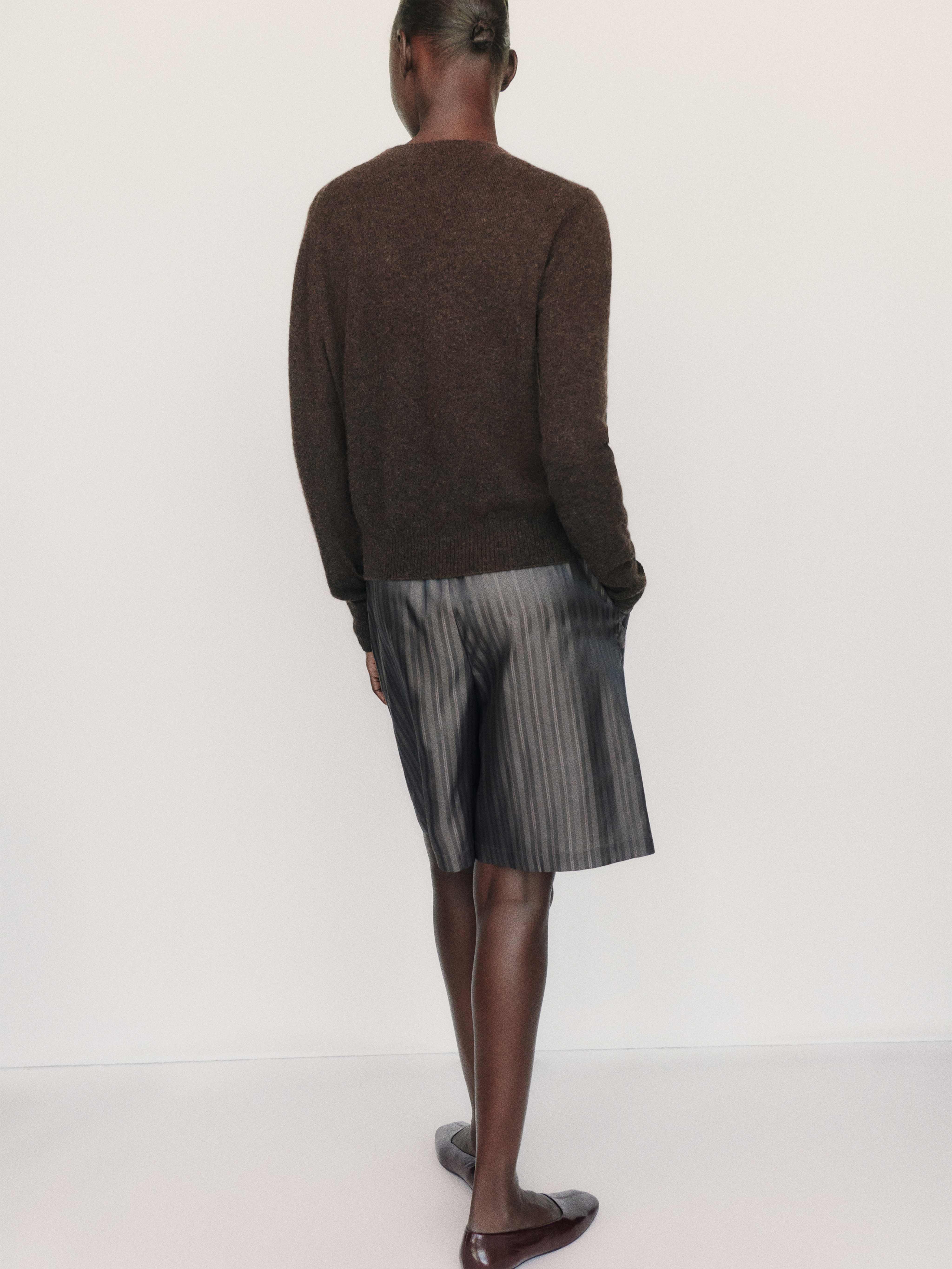 Nikki Cashmere Crew, image 7 of 7