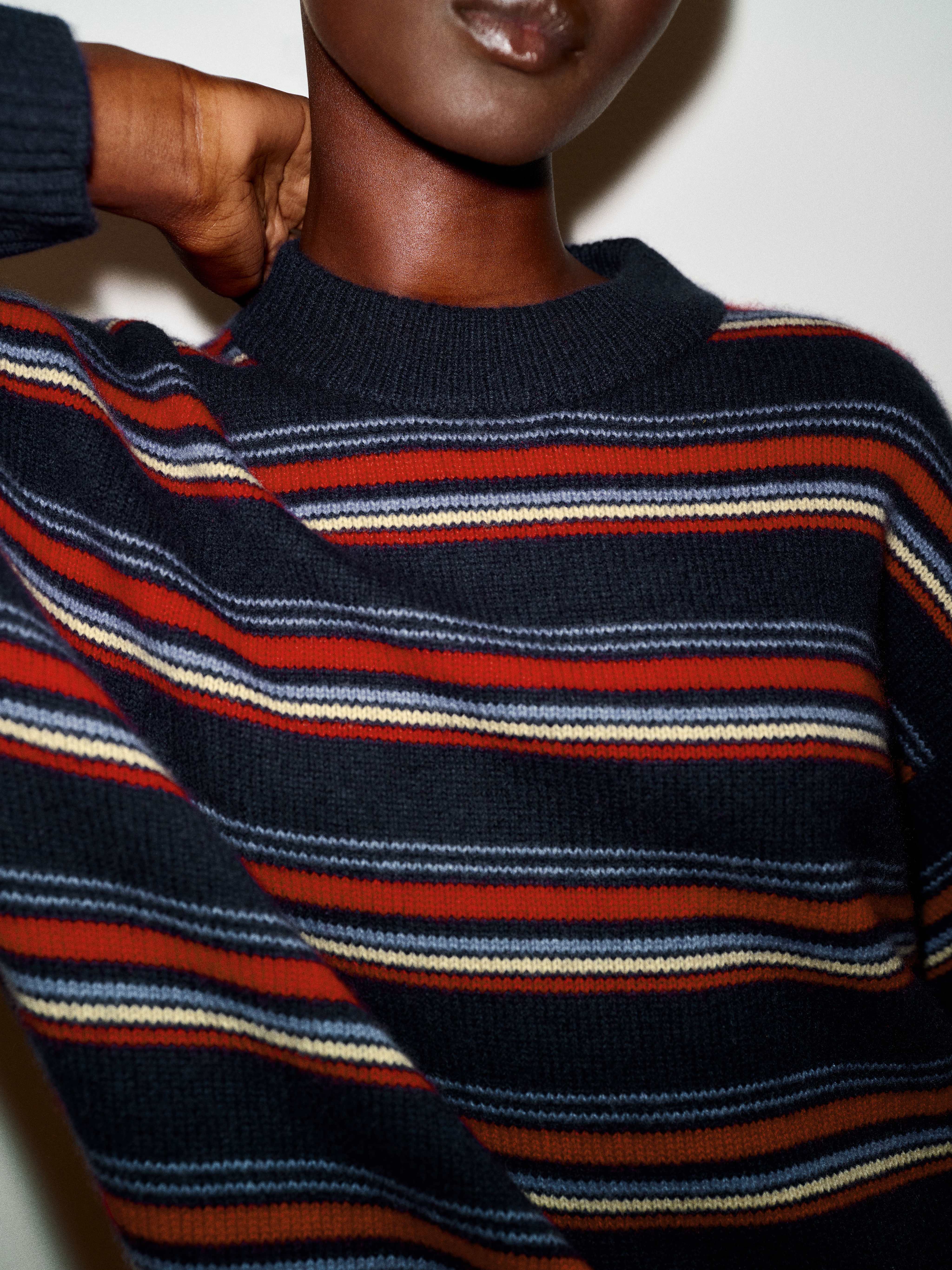 Cove Cashmere Oversized Crew, image 2 of 8