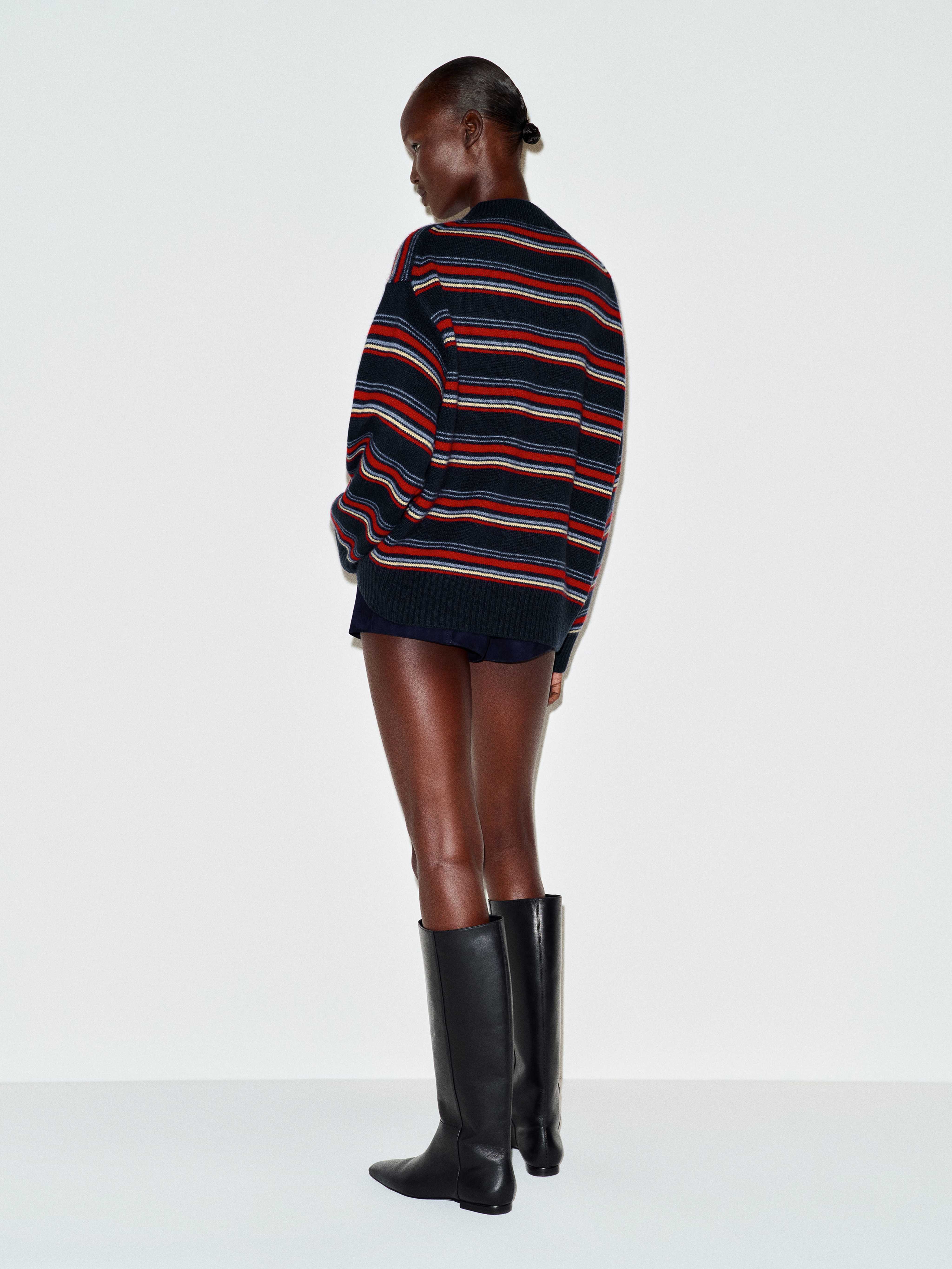 Cove Cashmere Oversized Crew, image 7 of 8