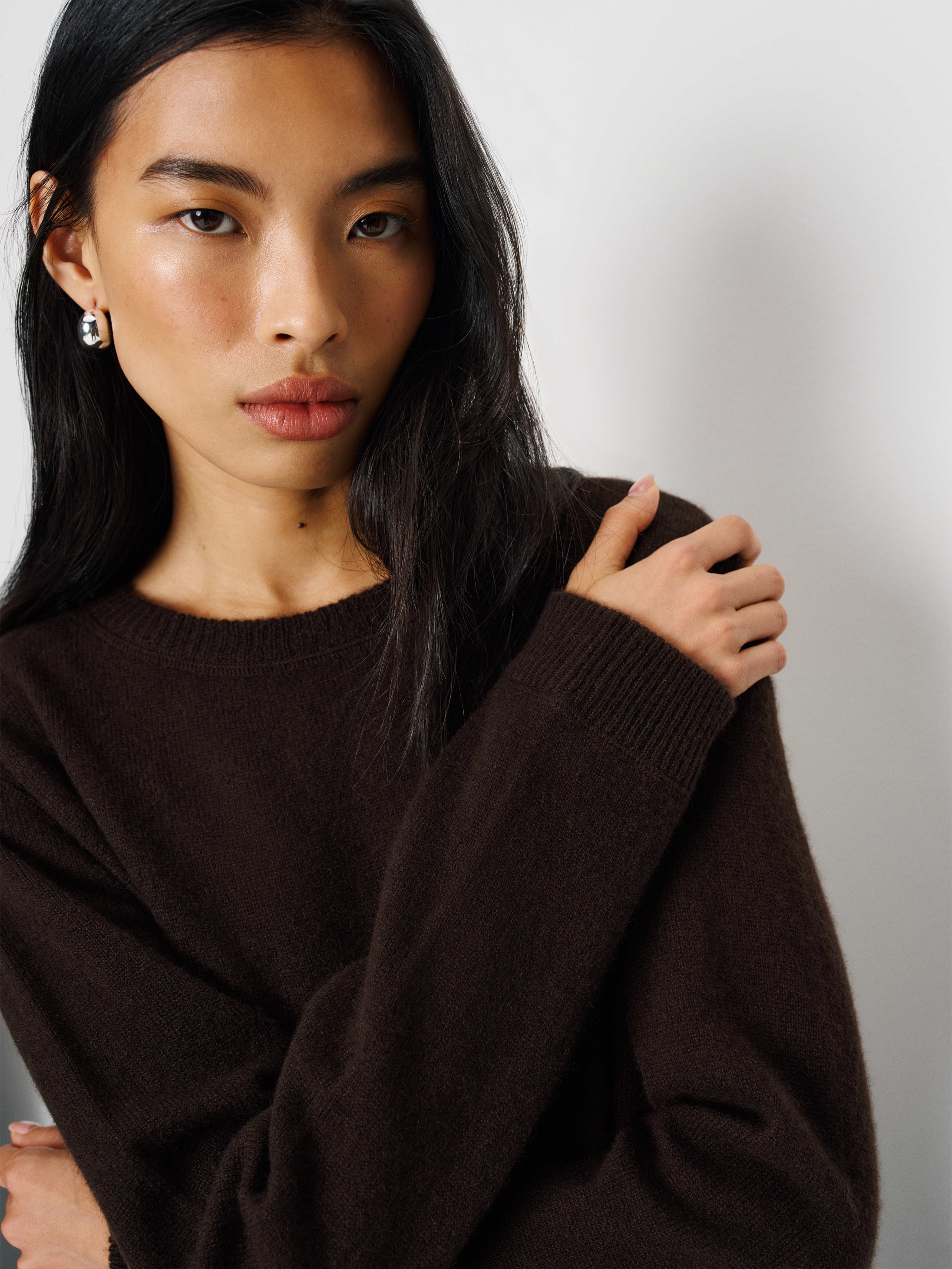 Cashmere Boyfriend Sweater, image 3 of 6